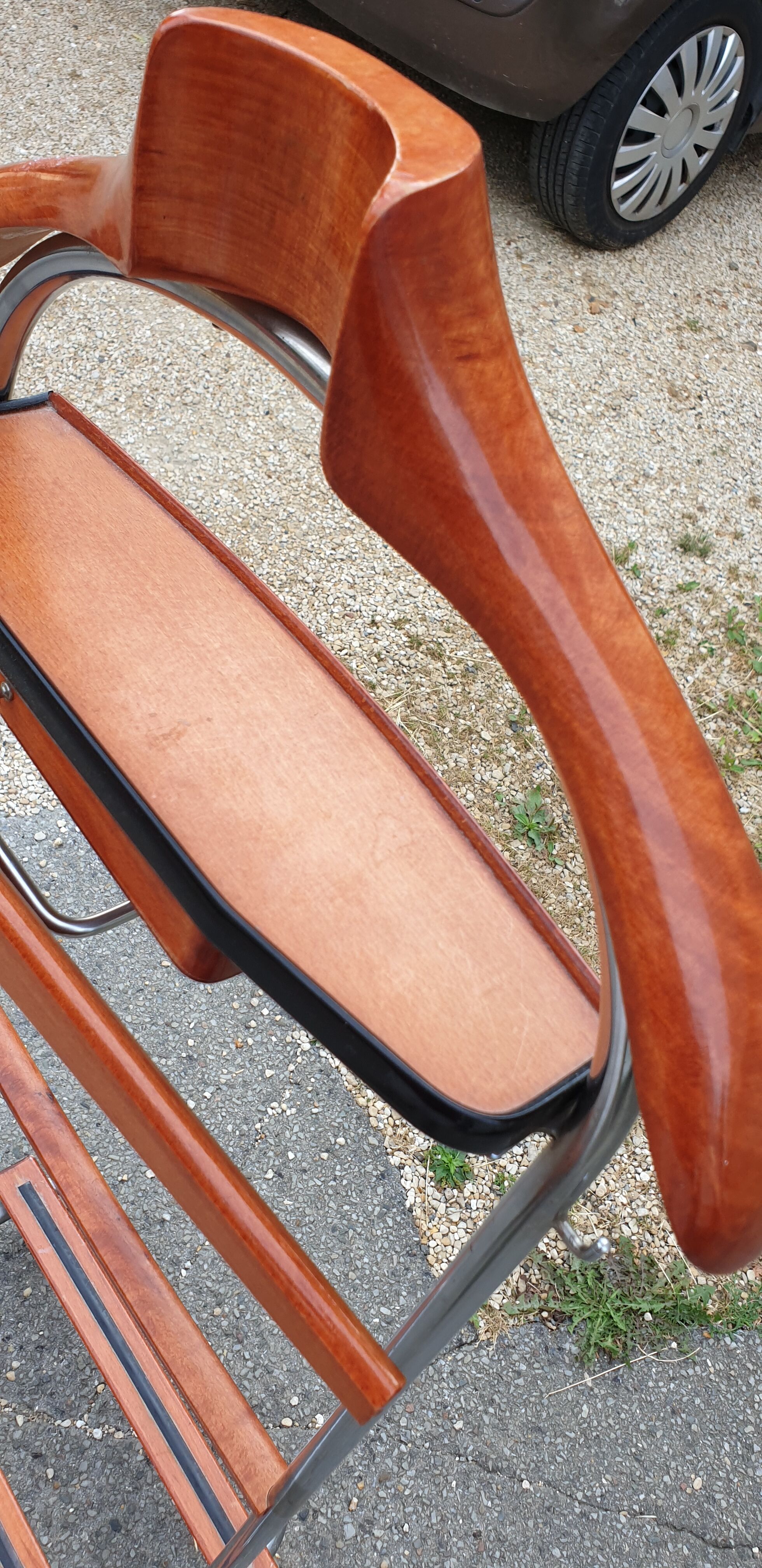 Vintage Frac Night Valet