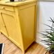 Buffet parisien vintage jaune miel