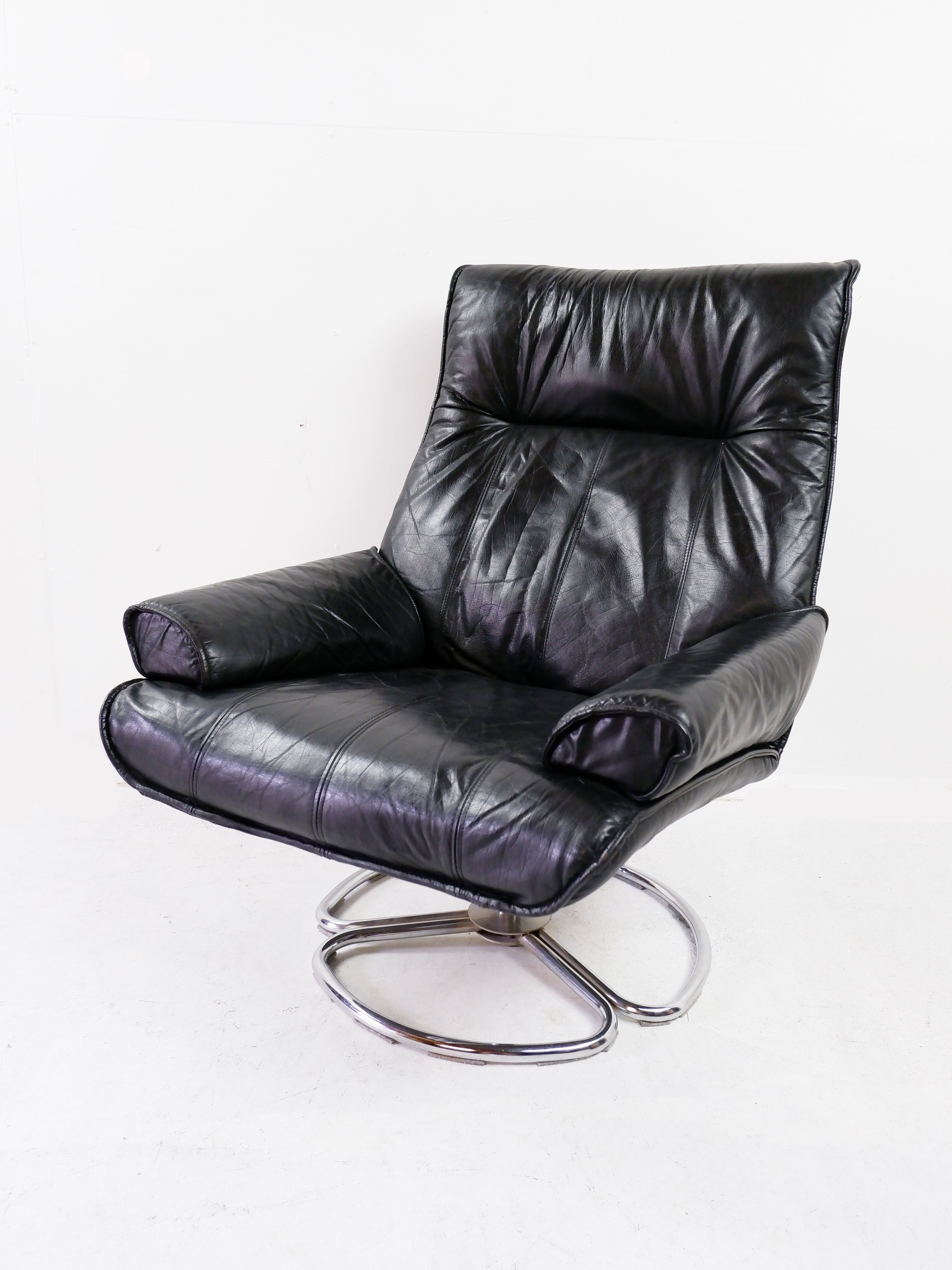 Leather swivel chair, 1970s