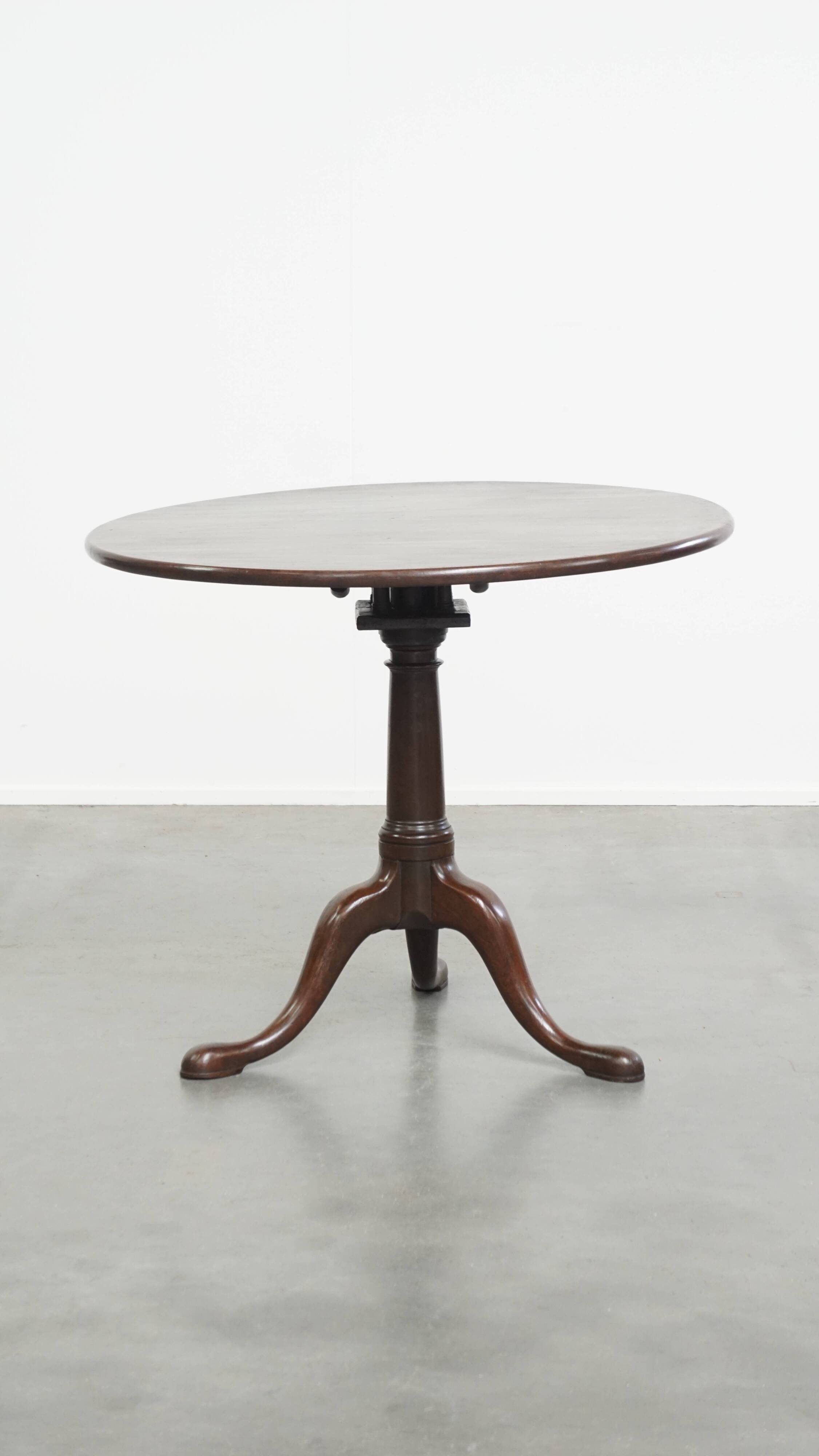 Table pivotante et inclinable en forme de cage à oiseaux, style anglais, du XVIIIe siècle