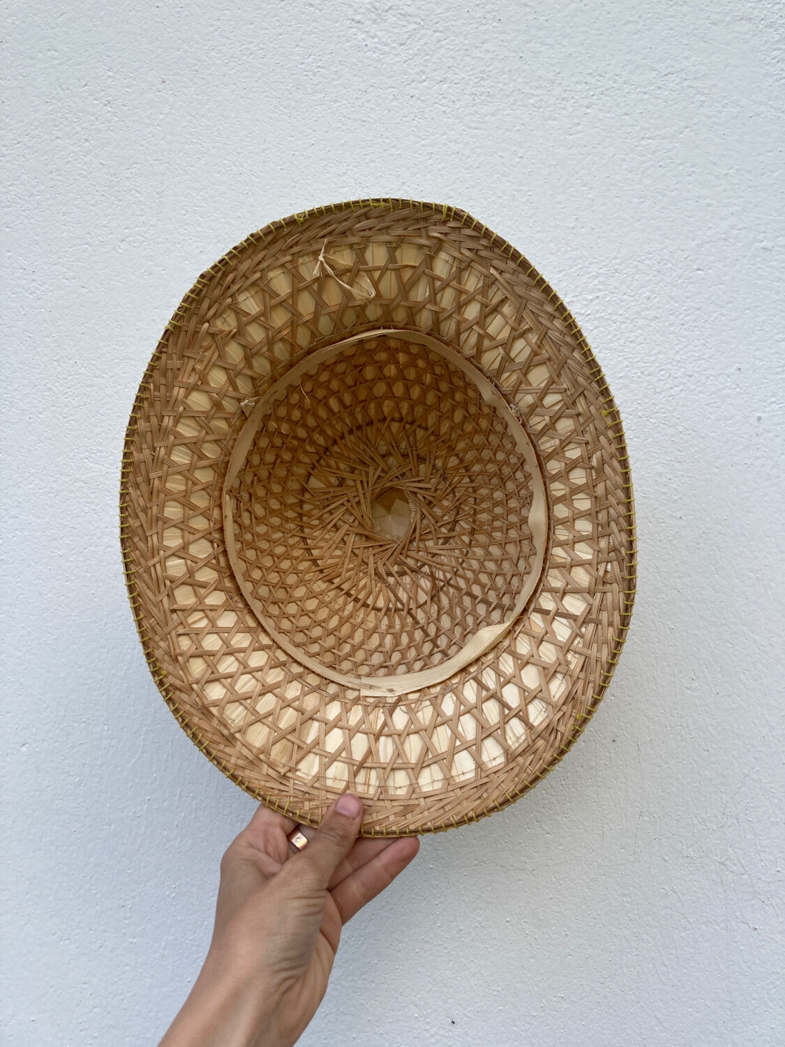 Explorer's hat made of straw