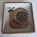 Vintage snail catchall