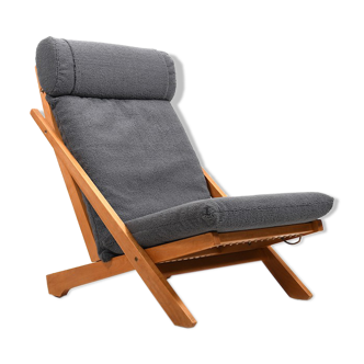 High-backed Lounge Chair CH-03 by Hans J. Wegner