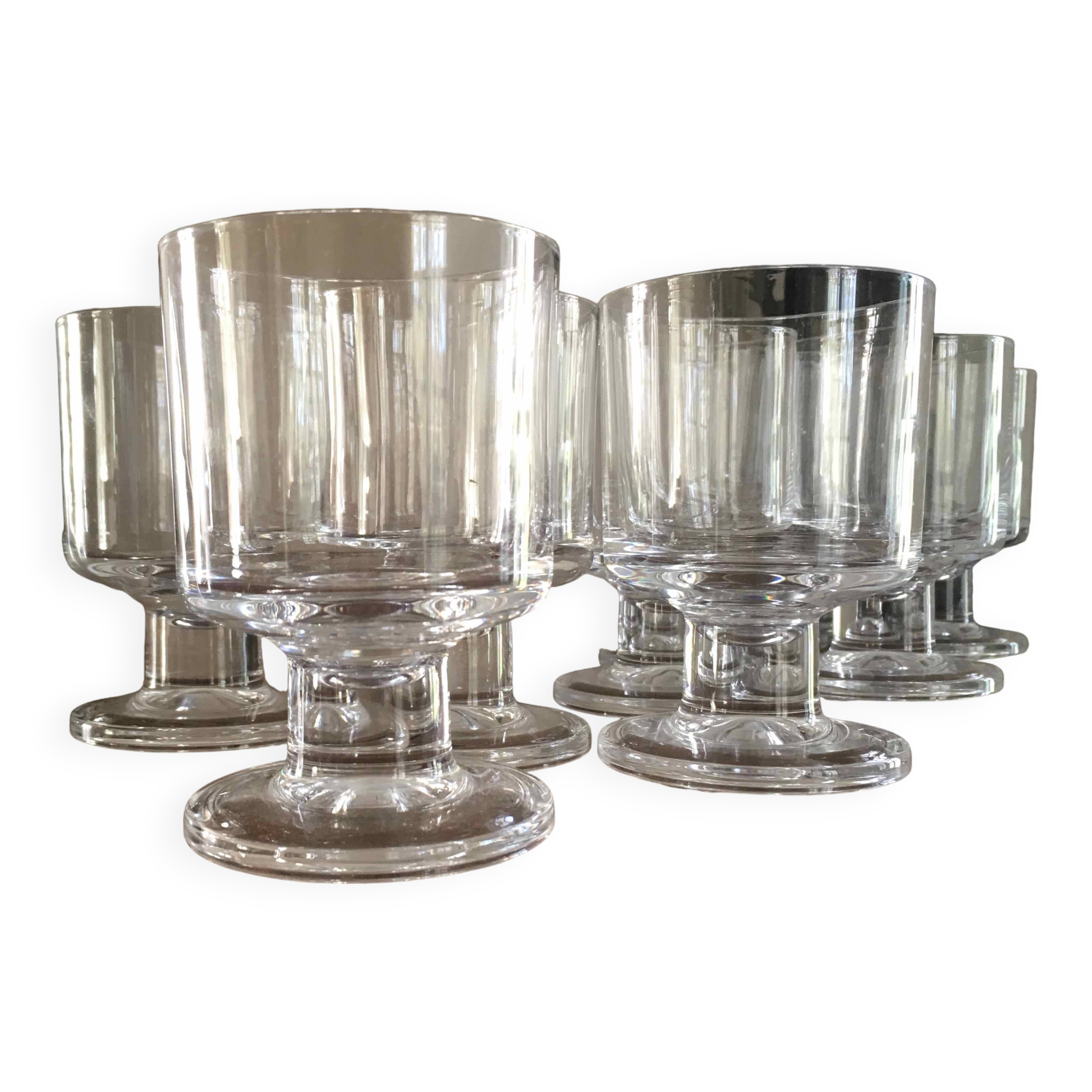 10 crystal wine glasses