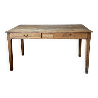 Table de ferme en bois brut