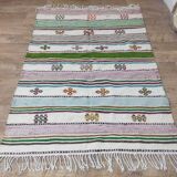 Handmade wool Berber rug 205 X 145 CM