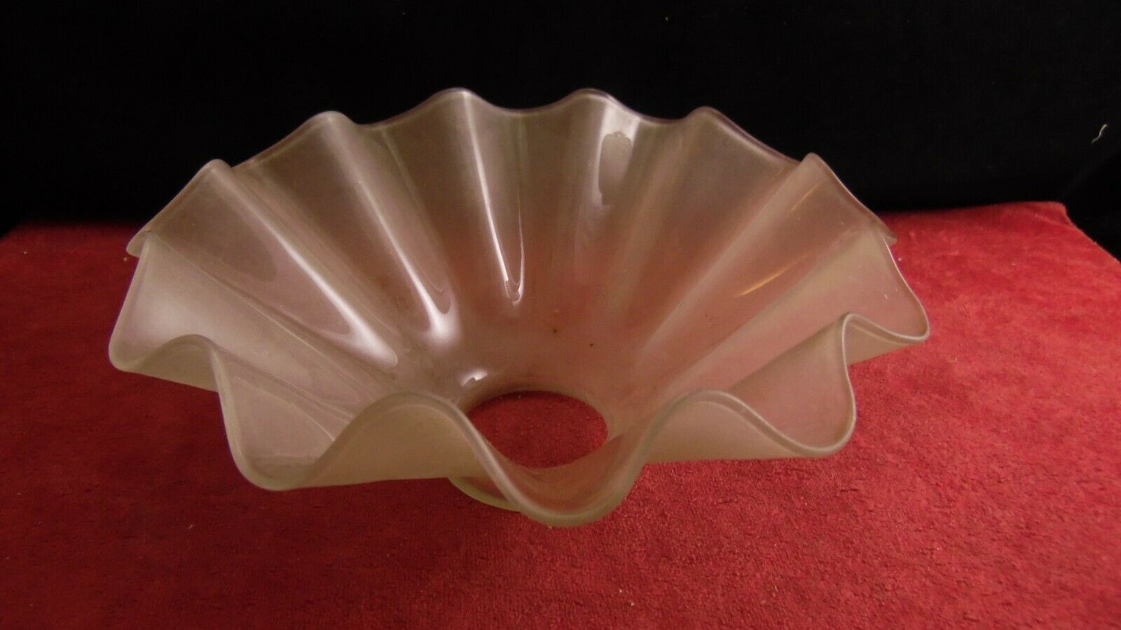 Abat jour plissé en verre dépoli