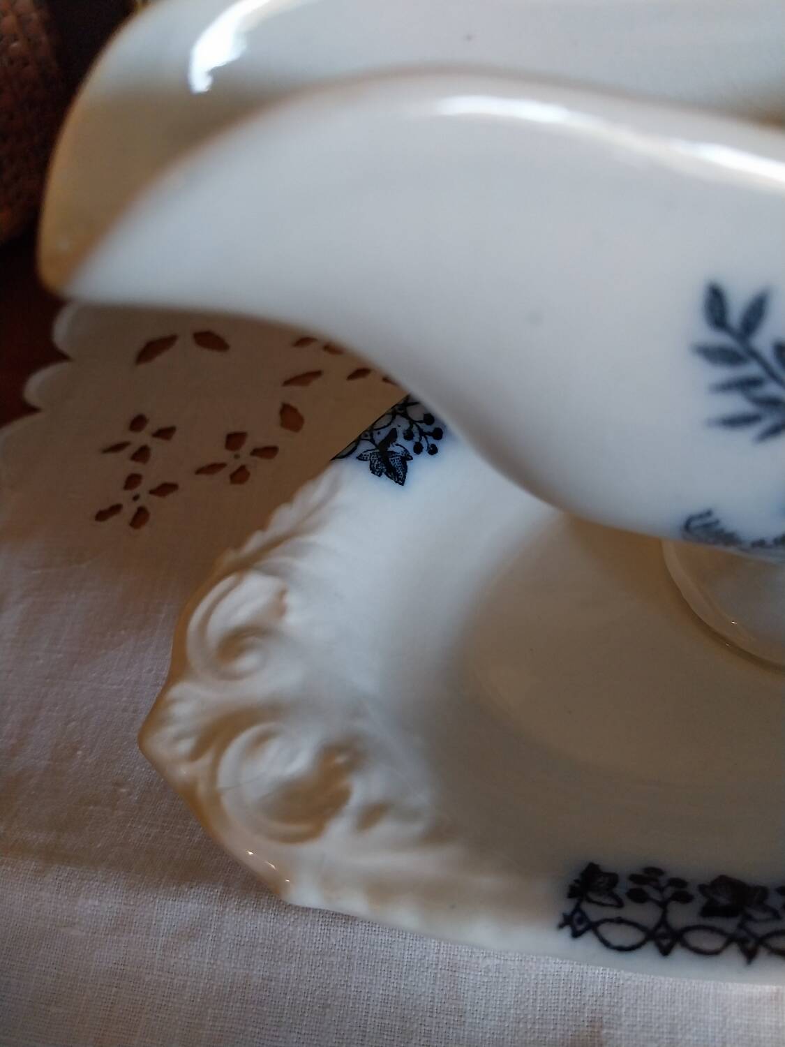 Iron earth gravy boat, Onnaing Nord Moisson model