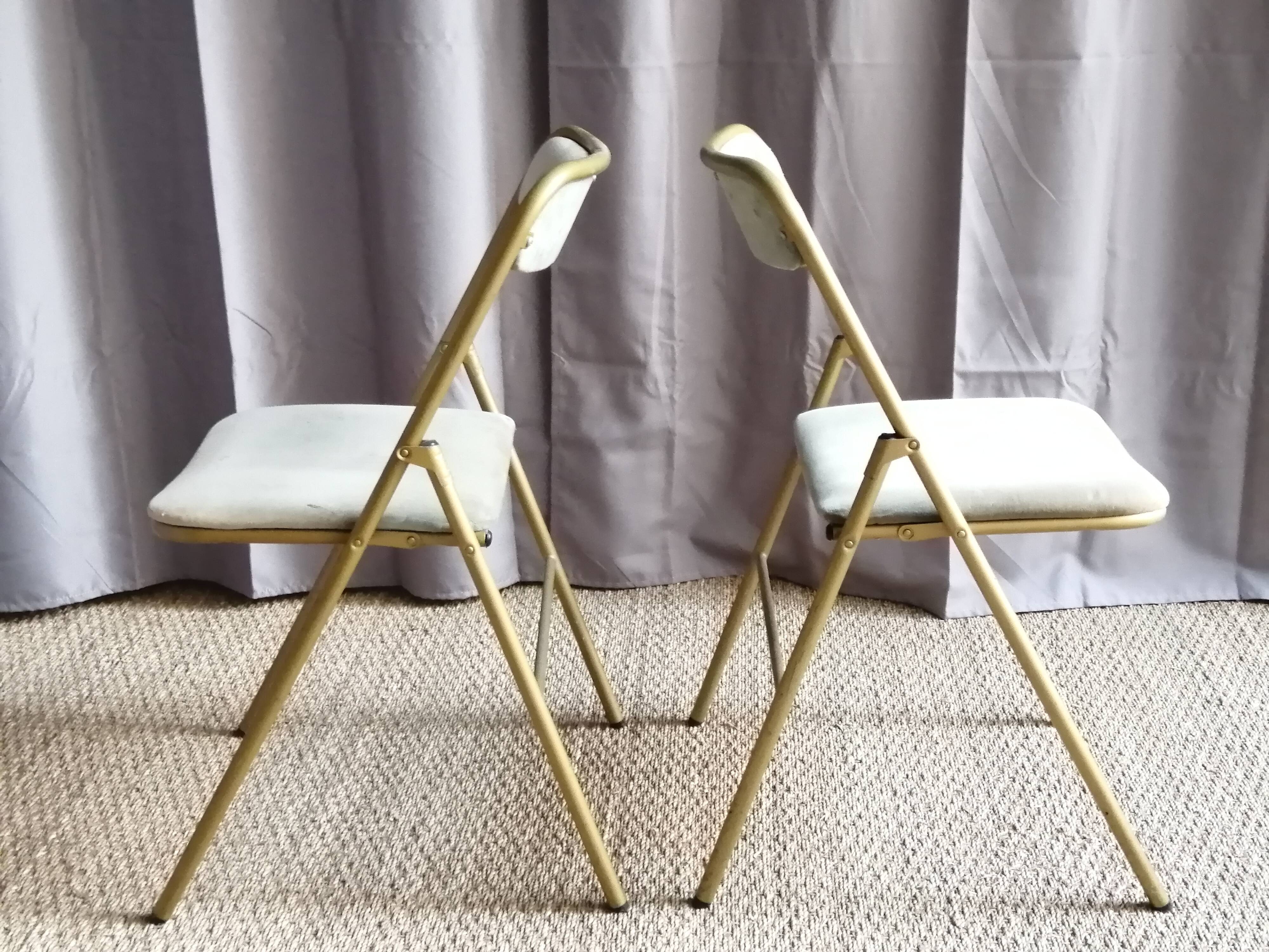 Pair of folding theatre chairs