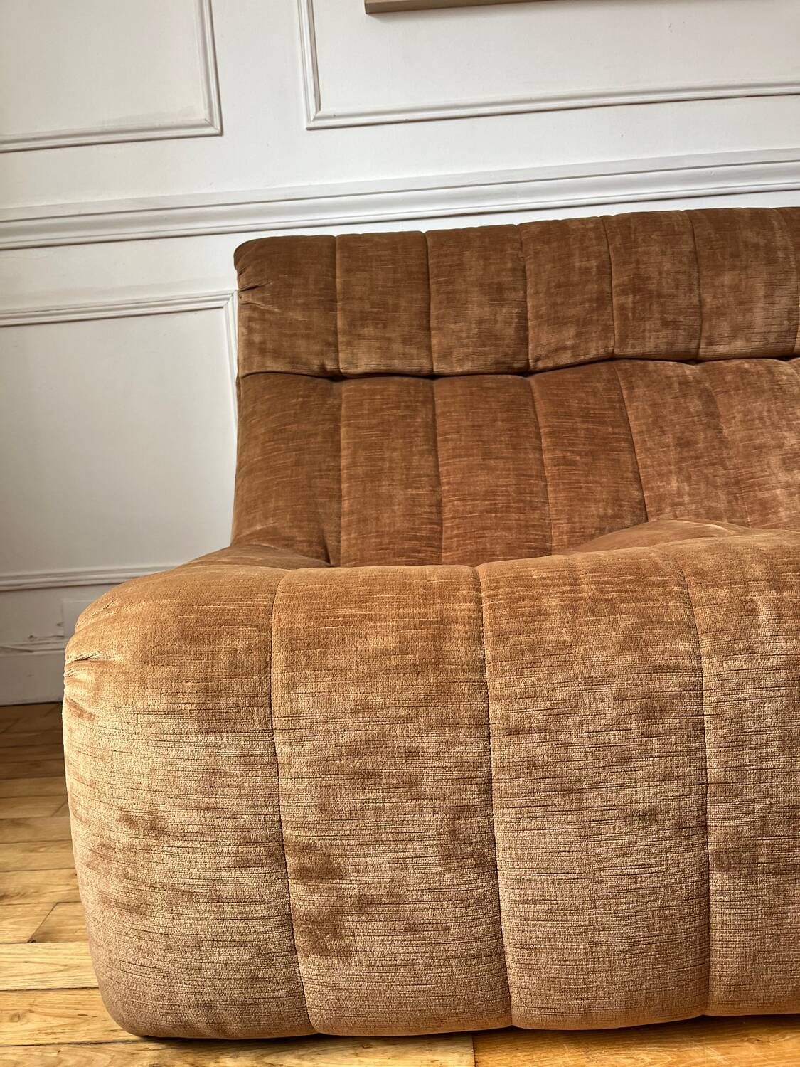 2-seater armchair in fawn velvet, Steiner edition 1970