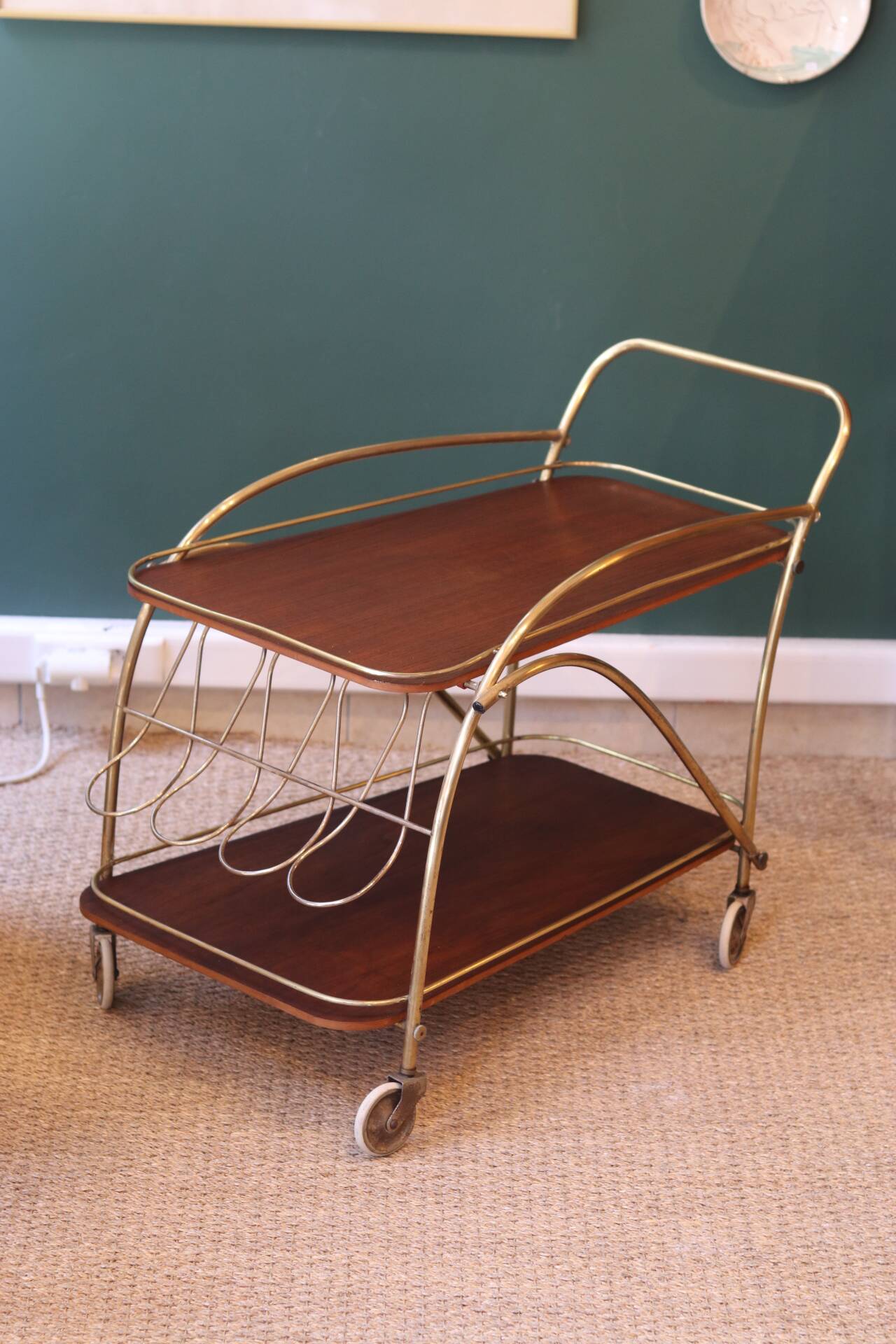 Desserte roulante vintage en laiton et teck – années 50