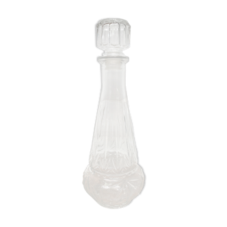 0.5 L molded glass decanter