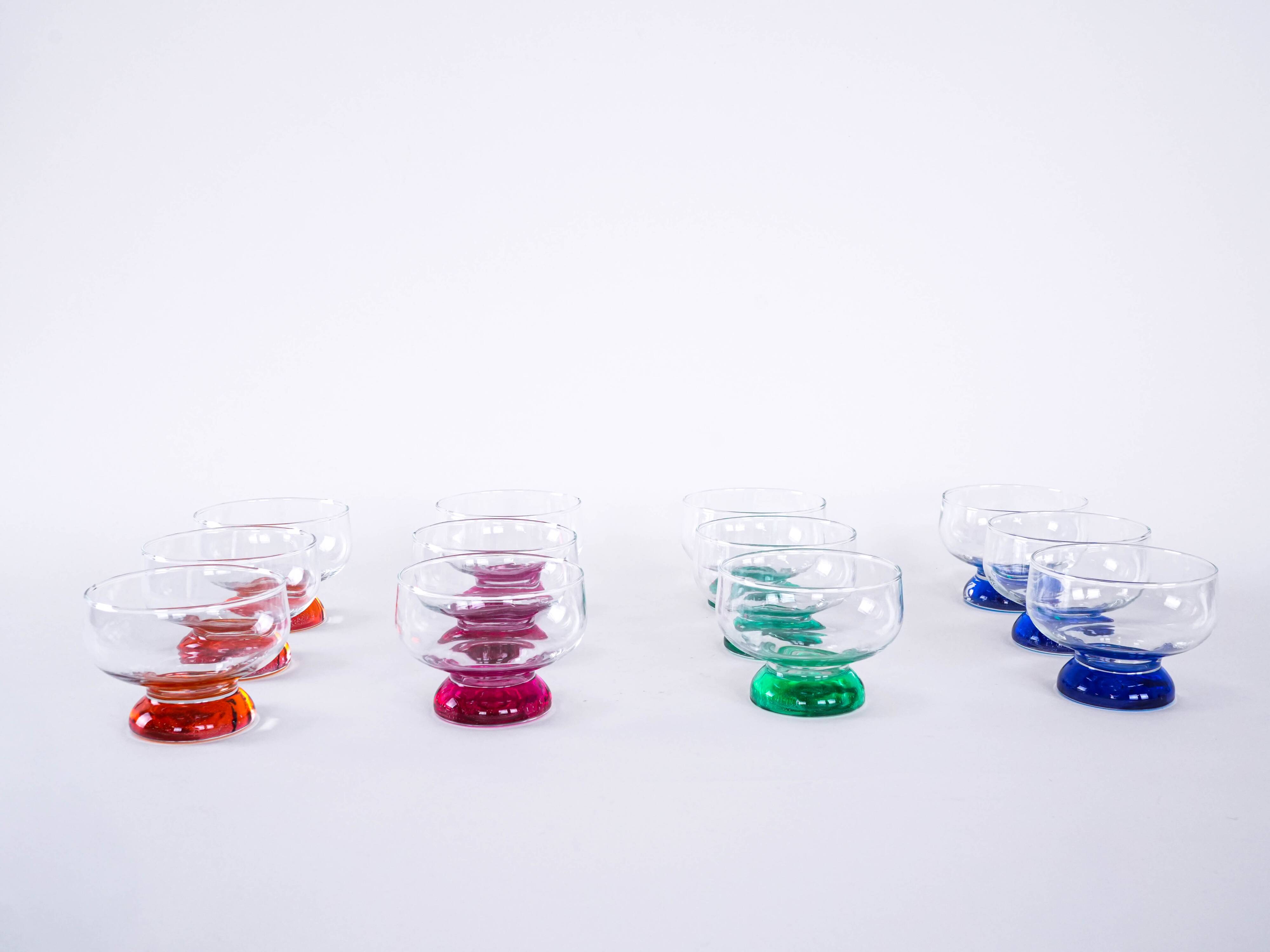 Set of dessert bowls, Italian design, 1970s, made in Italy