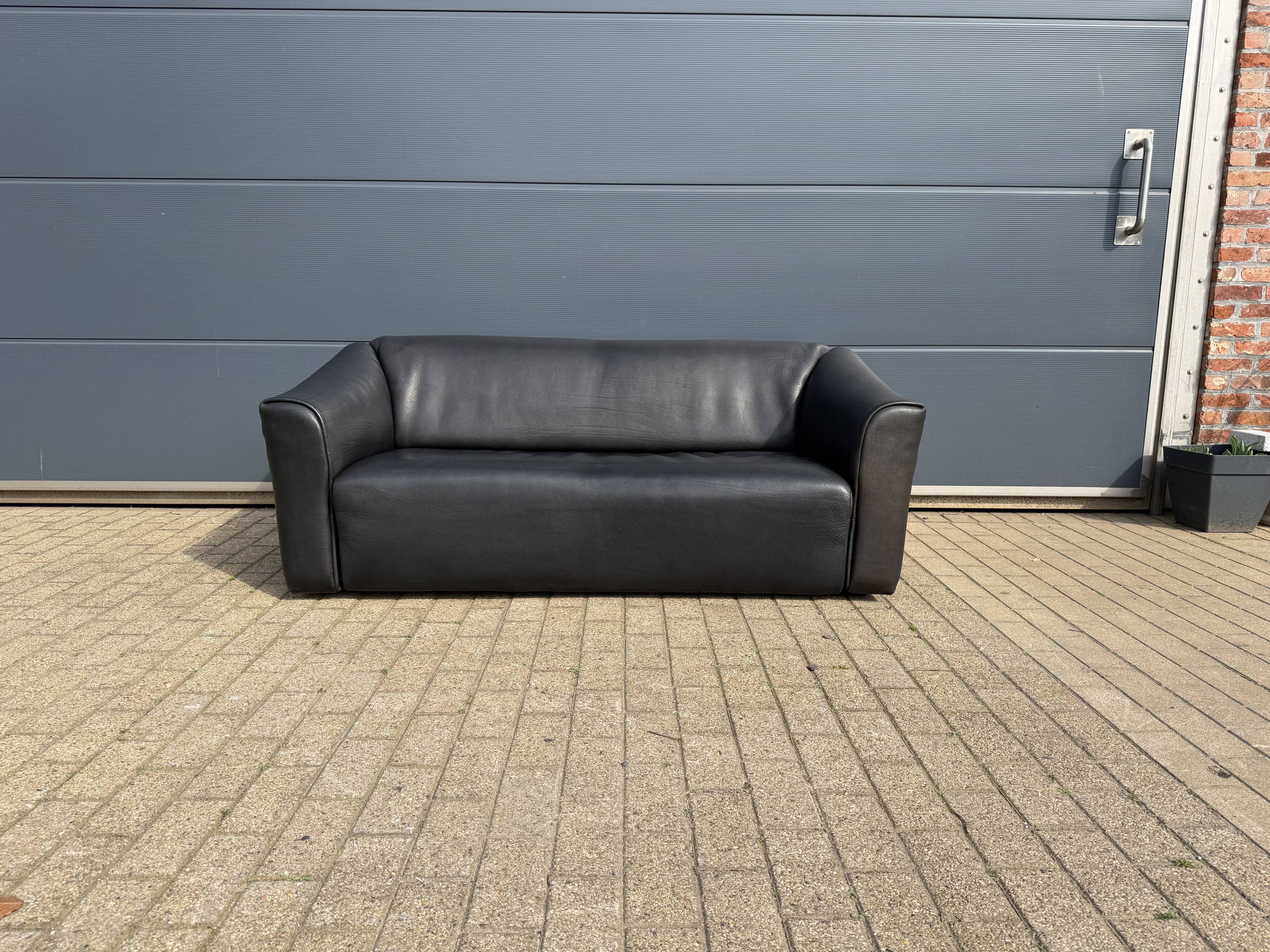 De Sede Ds47 3-seater in buffalo leather NECK 5 mm black leather