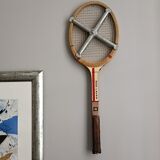 Donnay tennis racket and tensioner