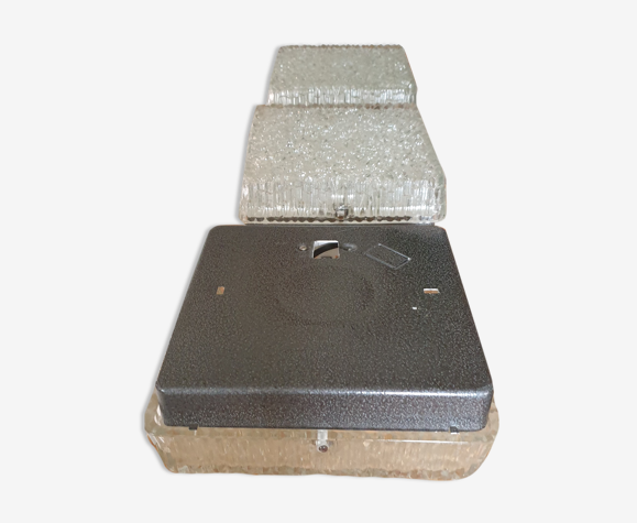 Lot de trois plafonniers Holophane