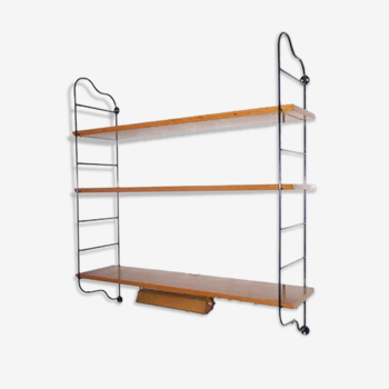 The 1960s string shelf