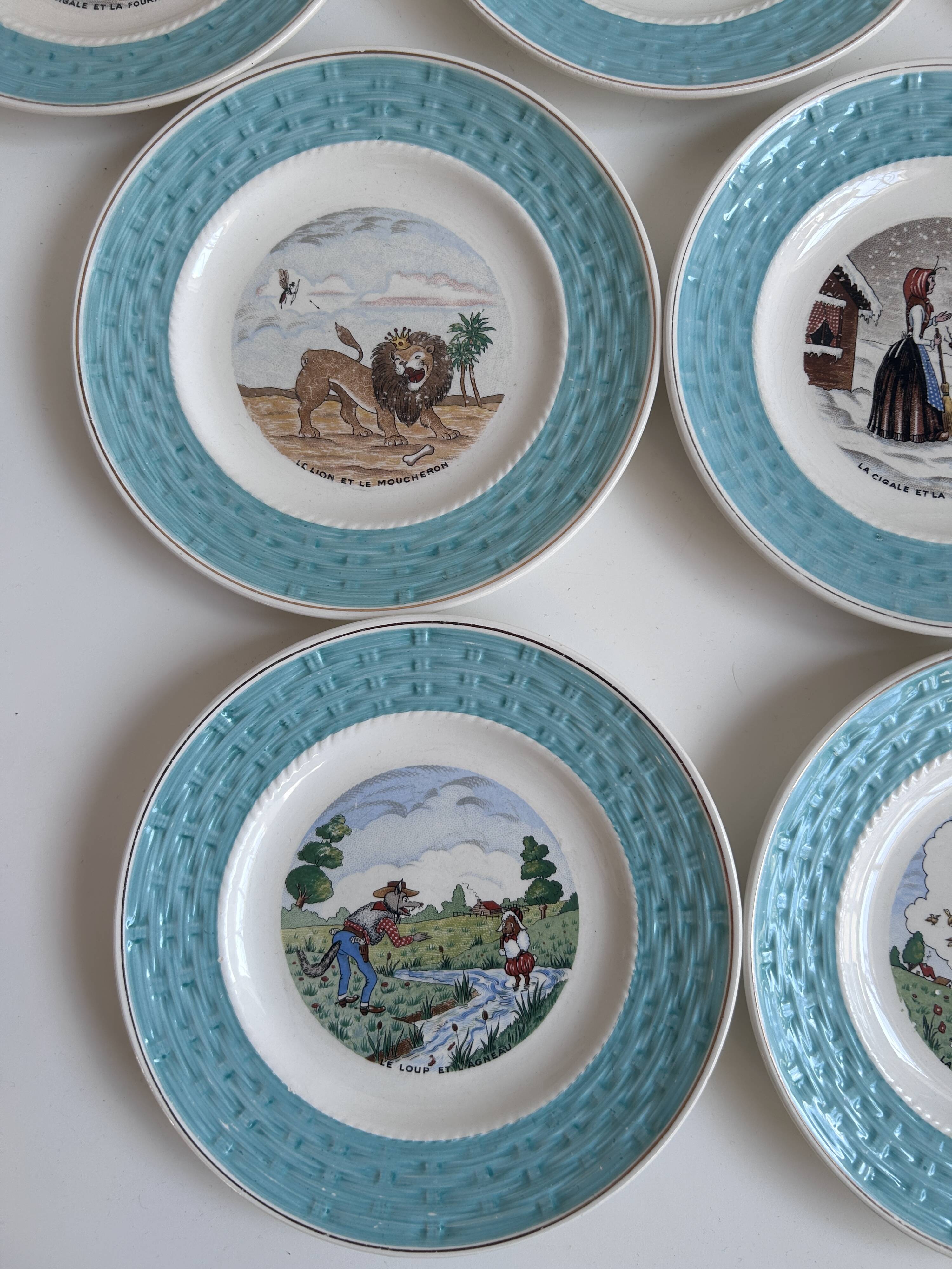 Set of 7 antique plates 18 cm – Fables de La Fontaine – turquoise decoration