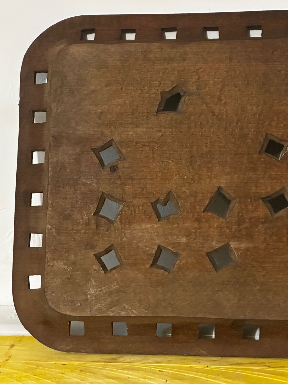 Grand Plateau/ Vintage 1950s Ashtray in Carved Wood