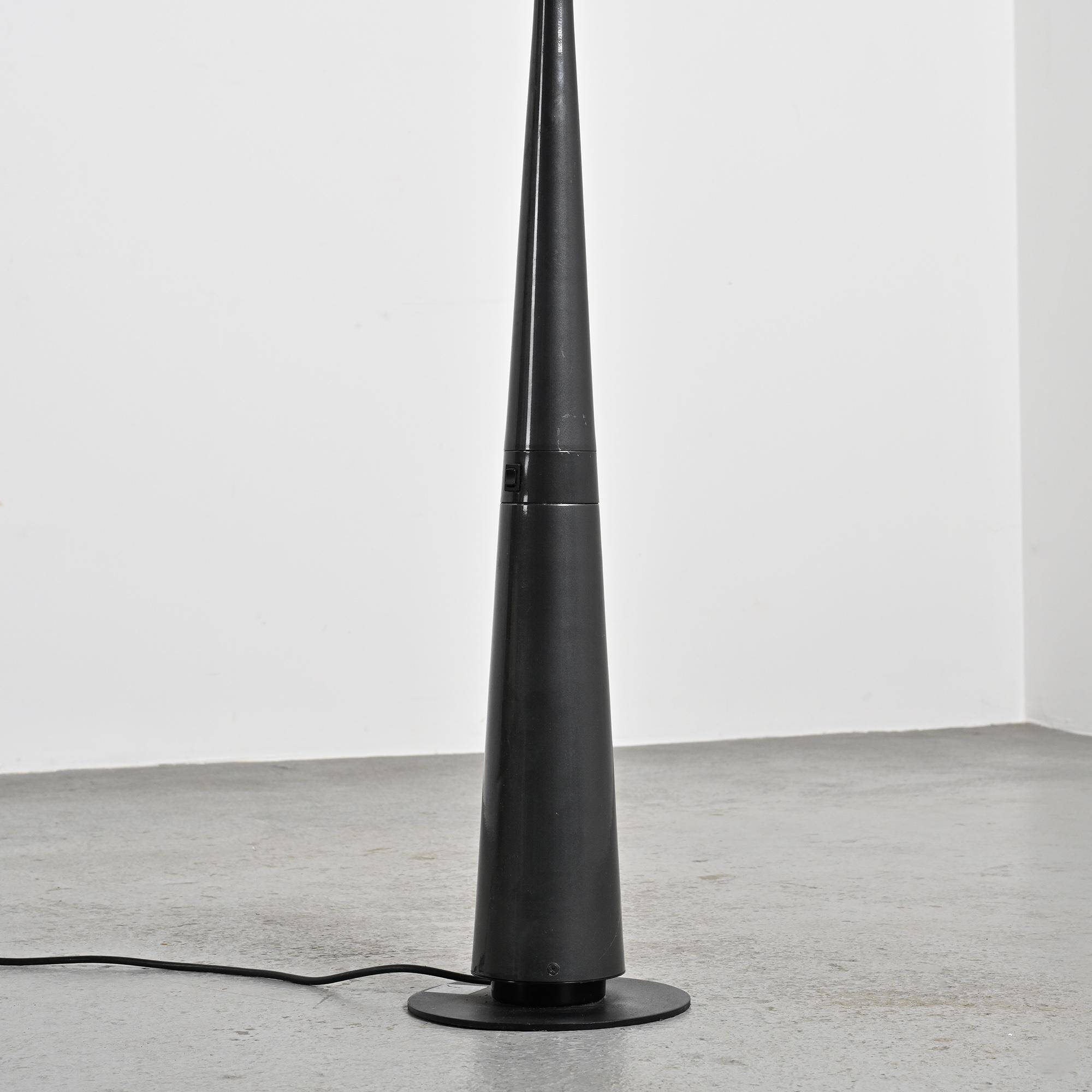 "Club" lamp by Giuseppe Ramella, Arteluce Italy
