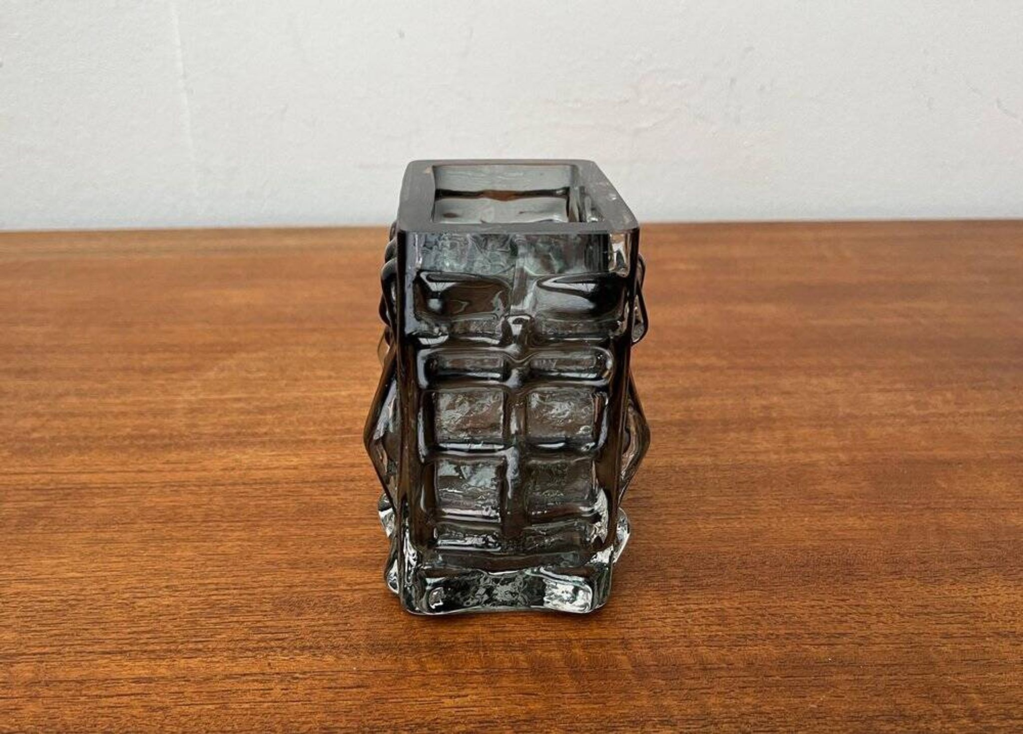 Brutalist bubble glass block vase by Josef Schott for Smålandshyttan, mid-century, 1960s.