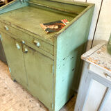 Former green patina workshop service