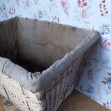 Wood and wicker basket, antique, size xxxl.
