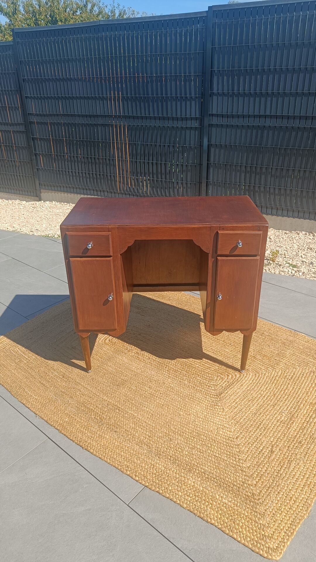 Bureau vintage artisanal en bois