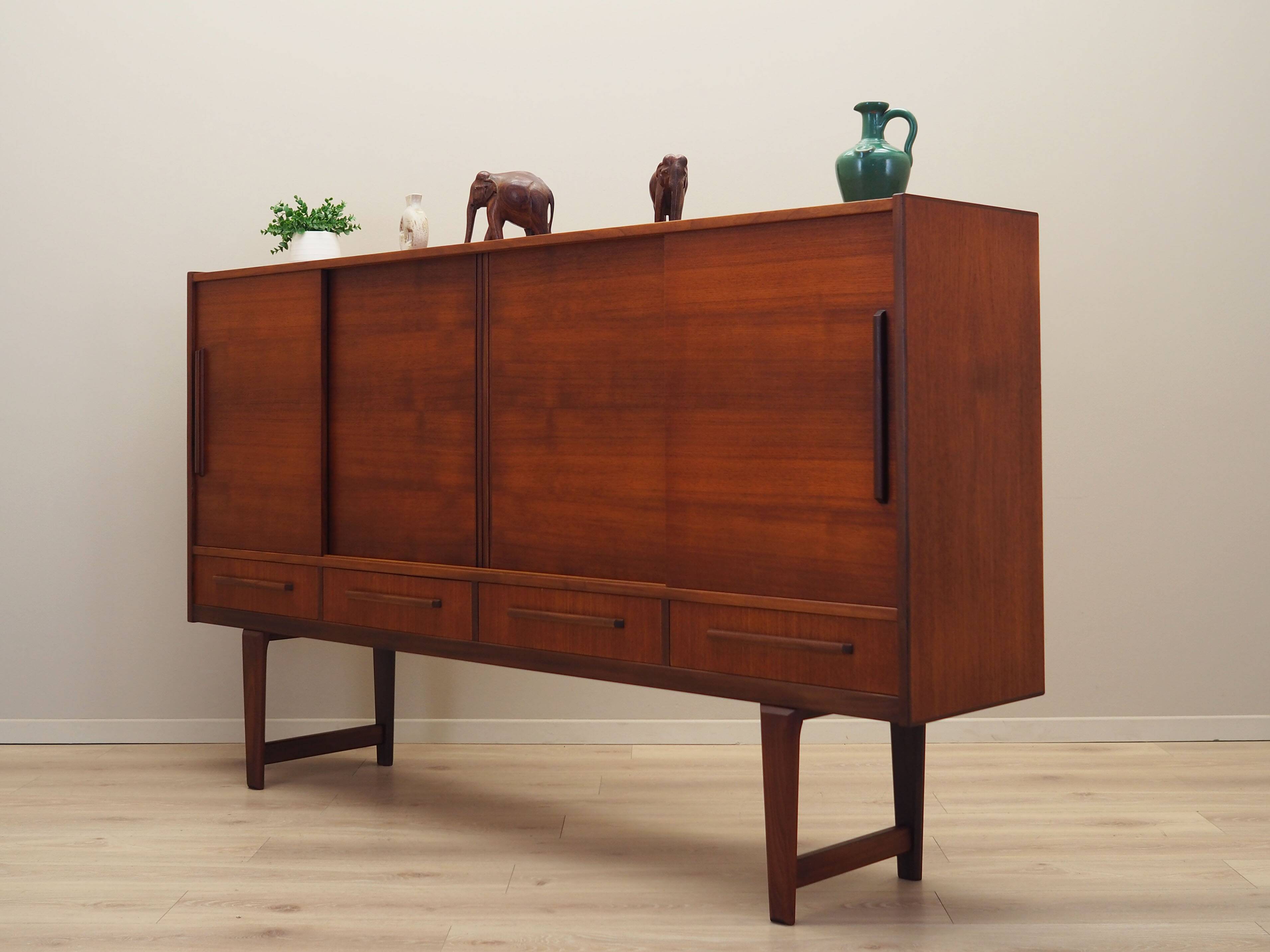 Buffet haut en teck, design danois, années 1960, fabricant : PMJ Viby J