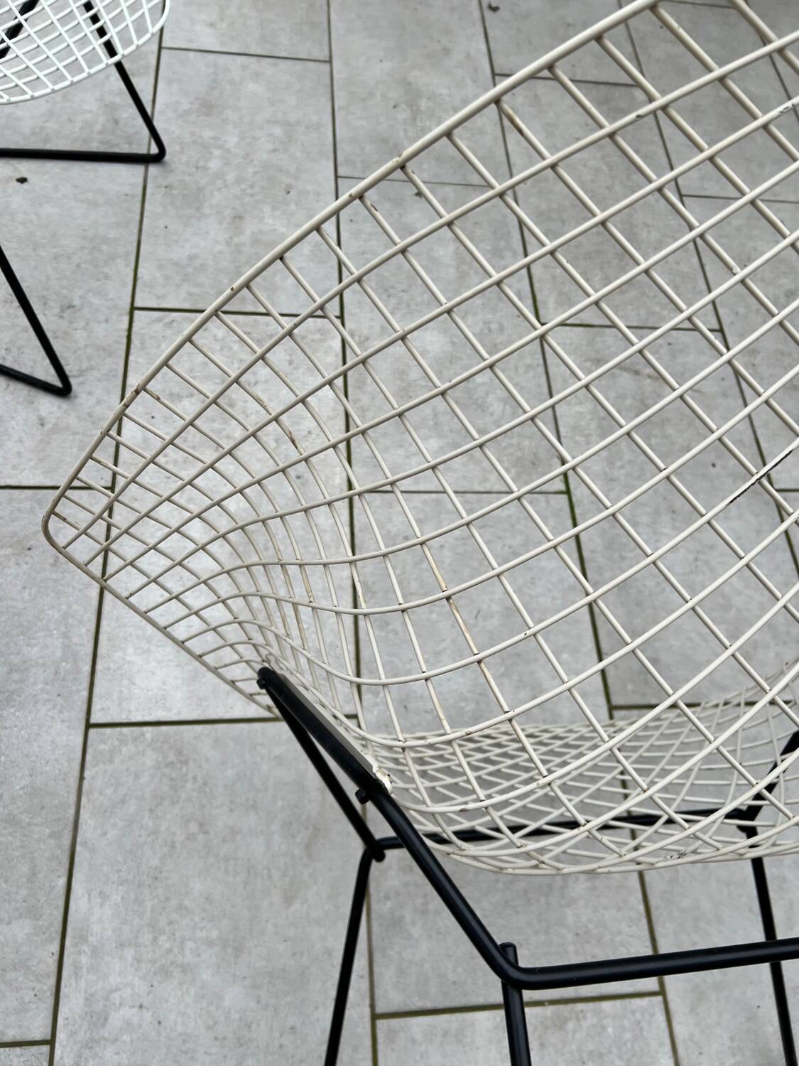 Bertoia Diamond Chair - Knoll Edition - Design by Harry Bertoia - Black