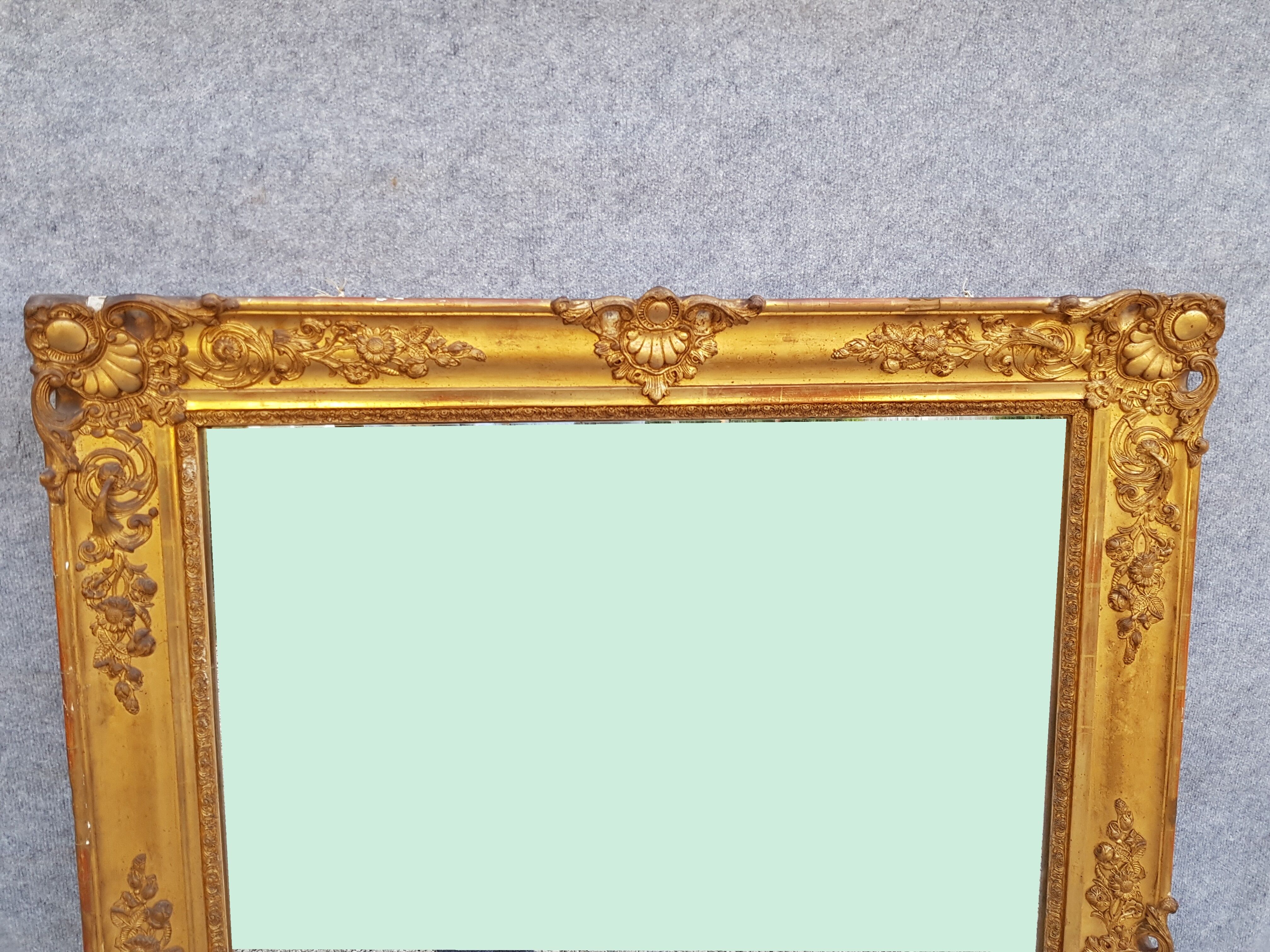 Large mirror in wood and gilded stucco, 19th century, 155 X 112 cm