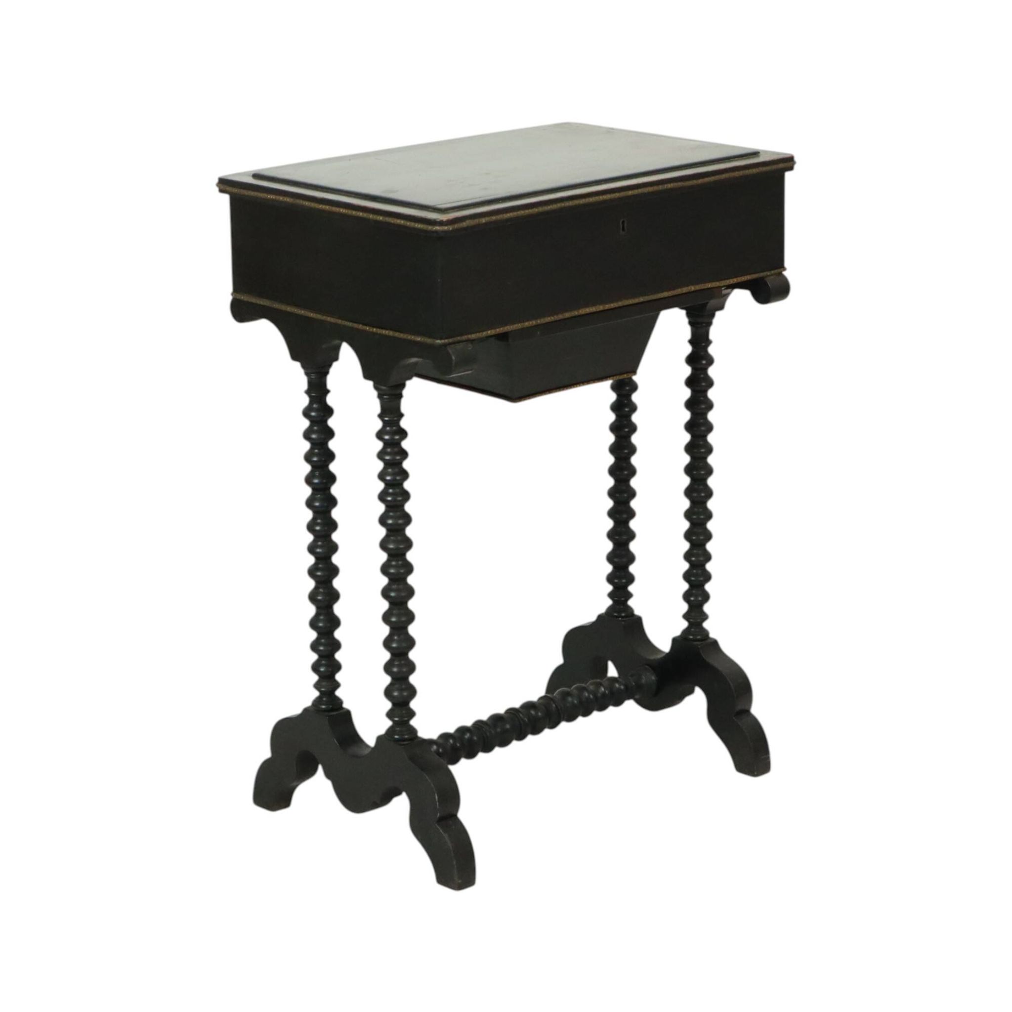 Table de couture antique laquée noire, table d'appoint en acajou, 19e siècle.