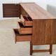 Buffet Mcintosh en noyer.