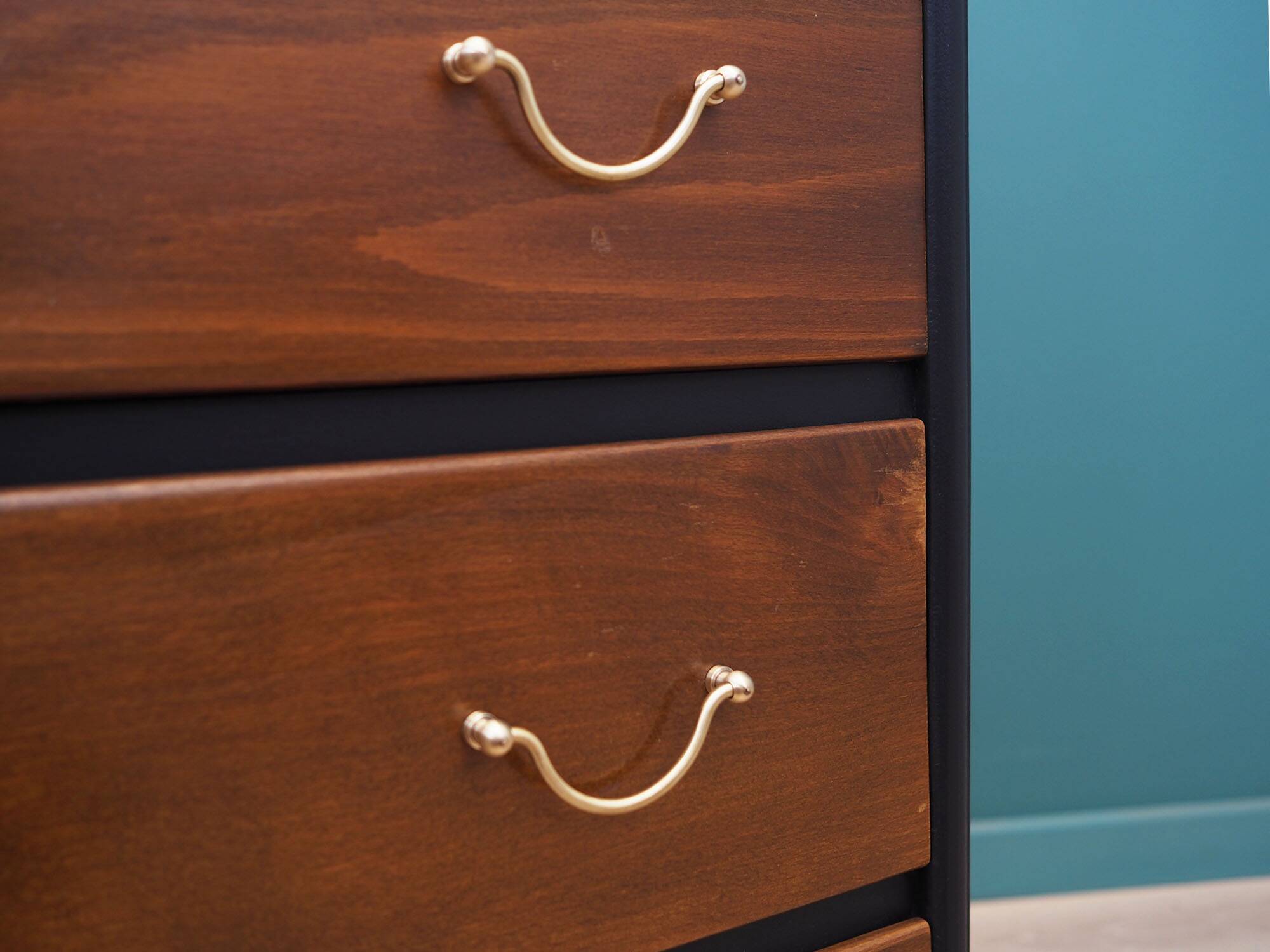 Walnut chest of drawers, Danish design, 1960s, production: Denmark