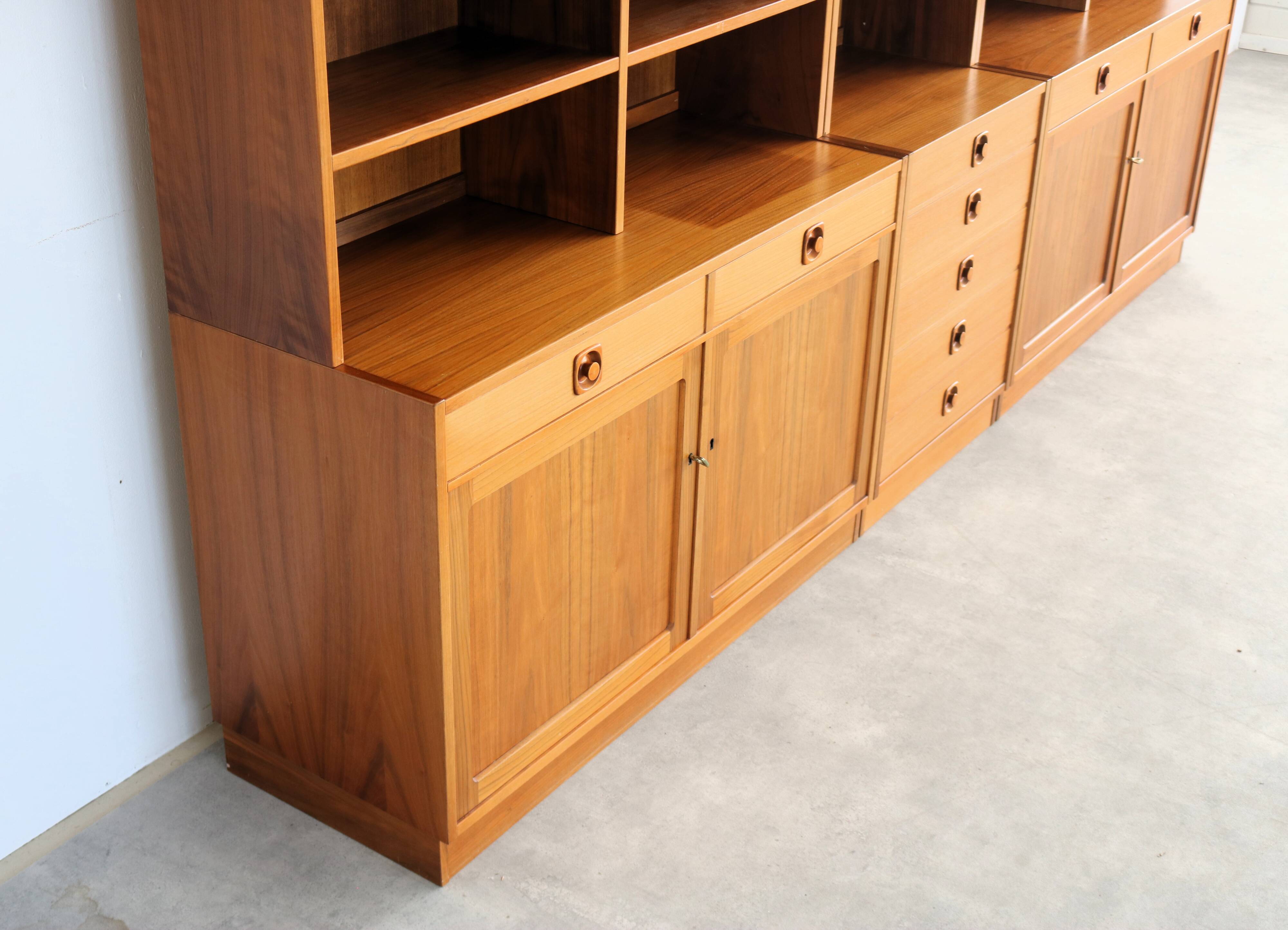 vintage wall unit | bookcase | teak | Swedish