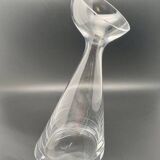 Decanter with "funnel" spout