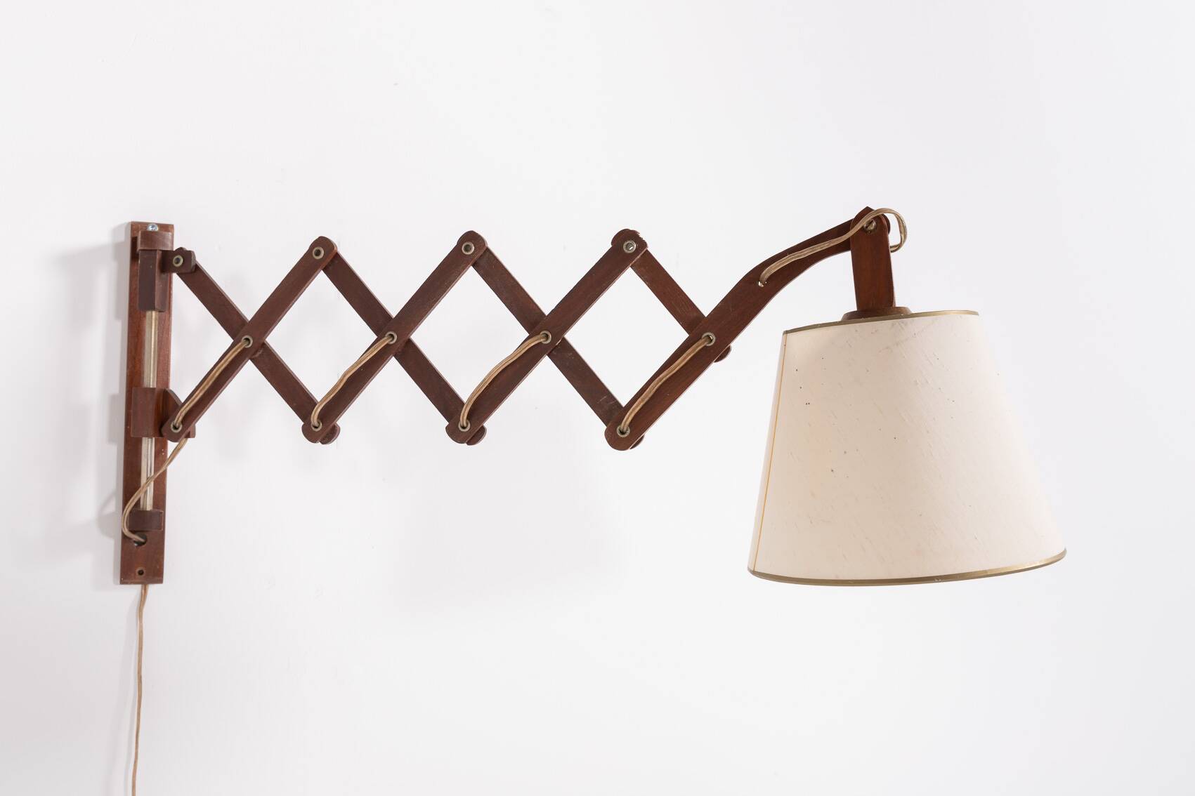 Scandinavian design scissors wall lamp, 1960’s