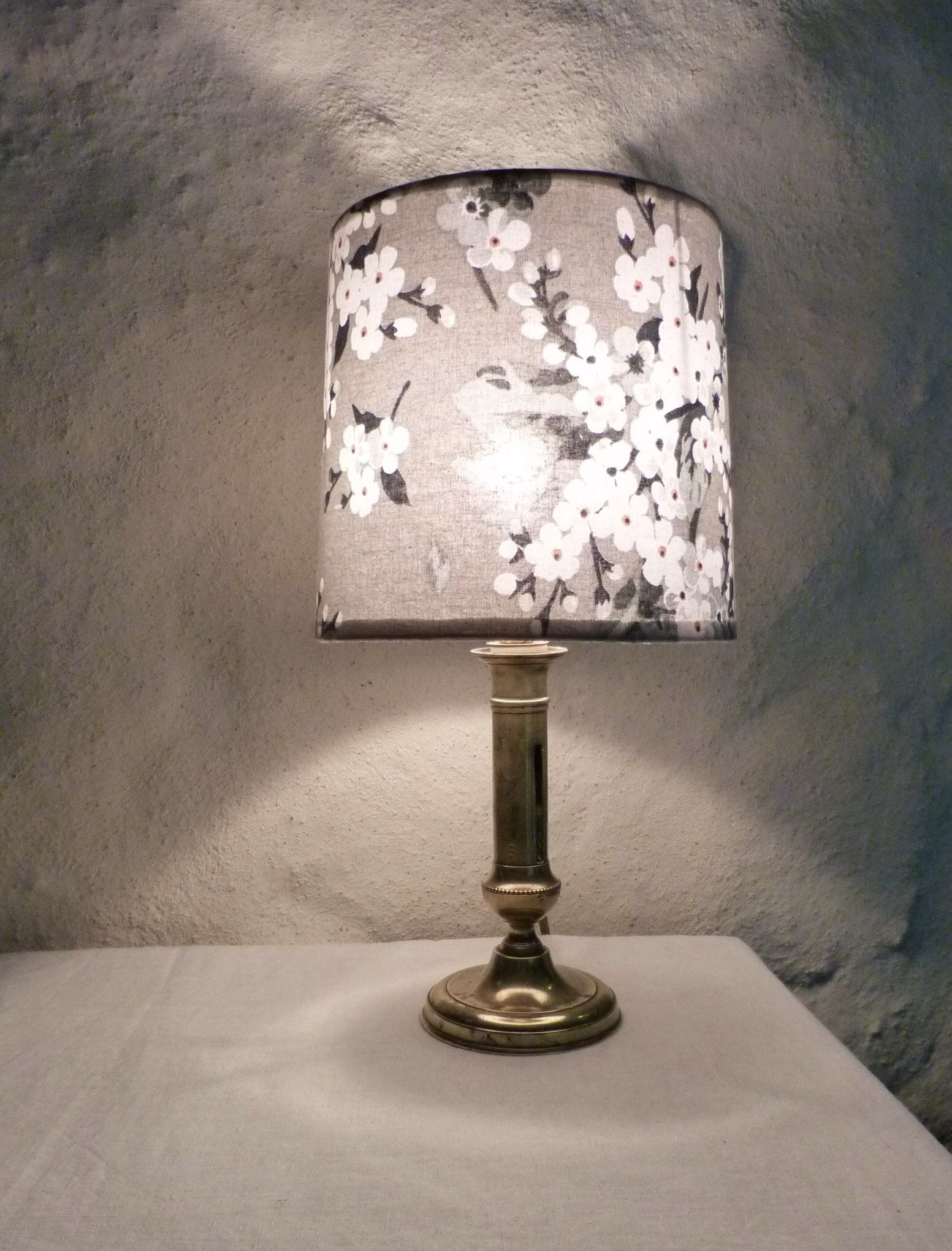 Candle holder lamp