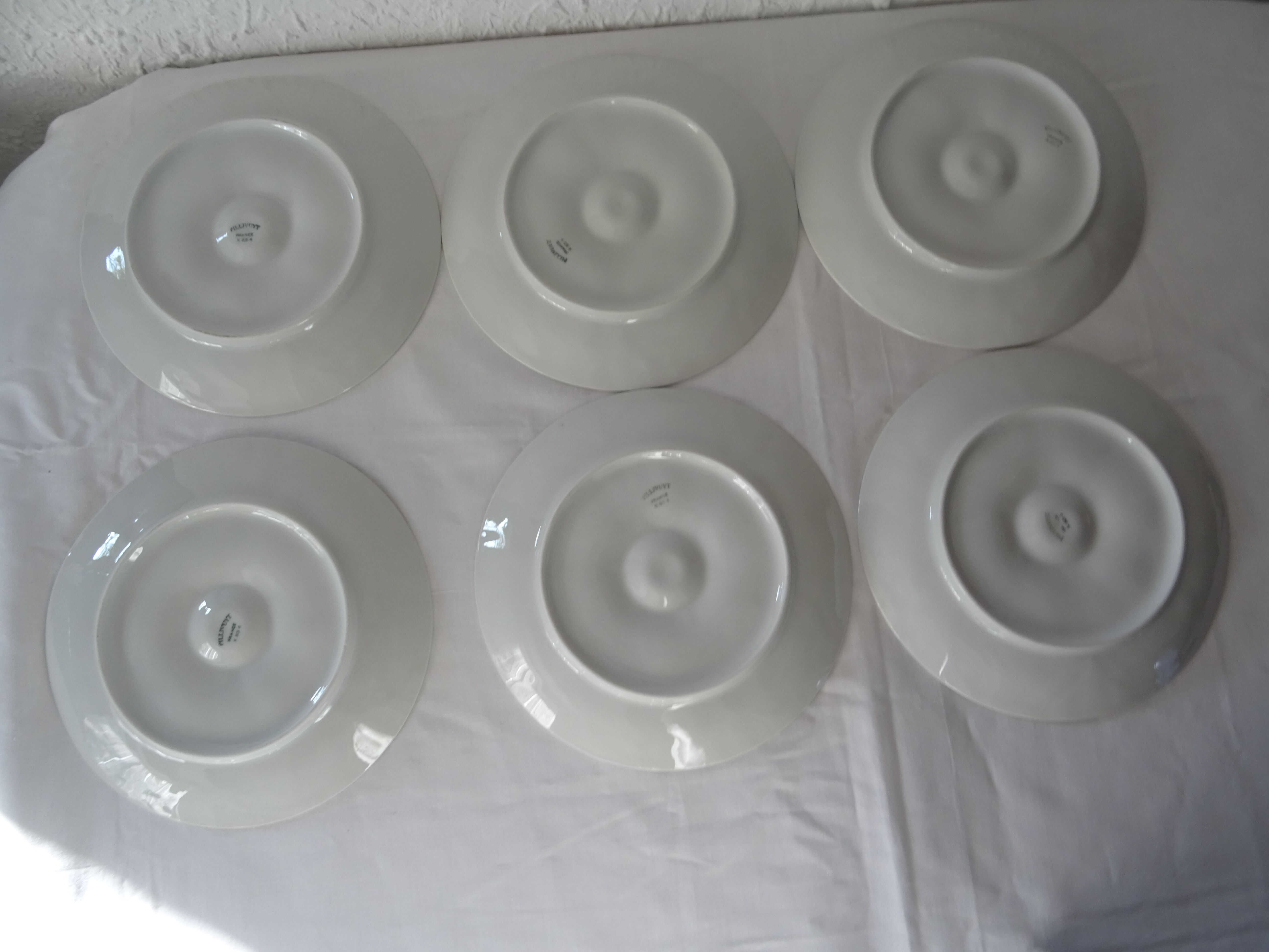 6 white oyster plates 470112 Charles Pillivuyt antique porcelain