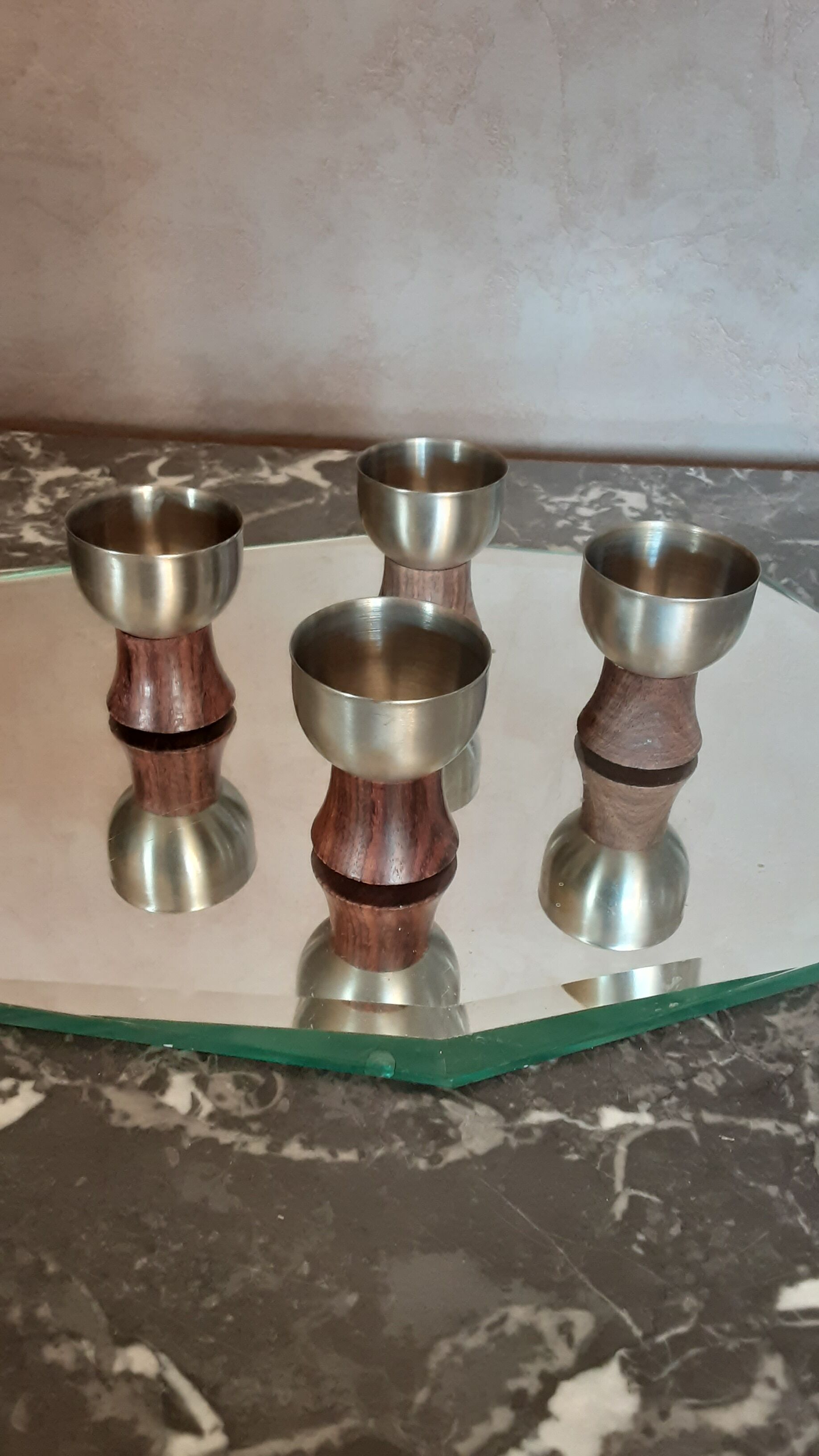 Polished stainless steel coquetiers - wooden feet