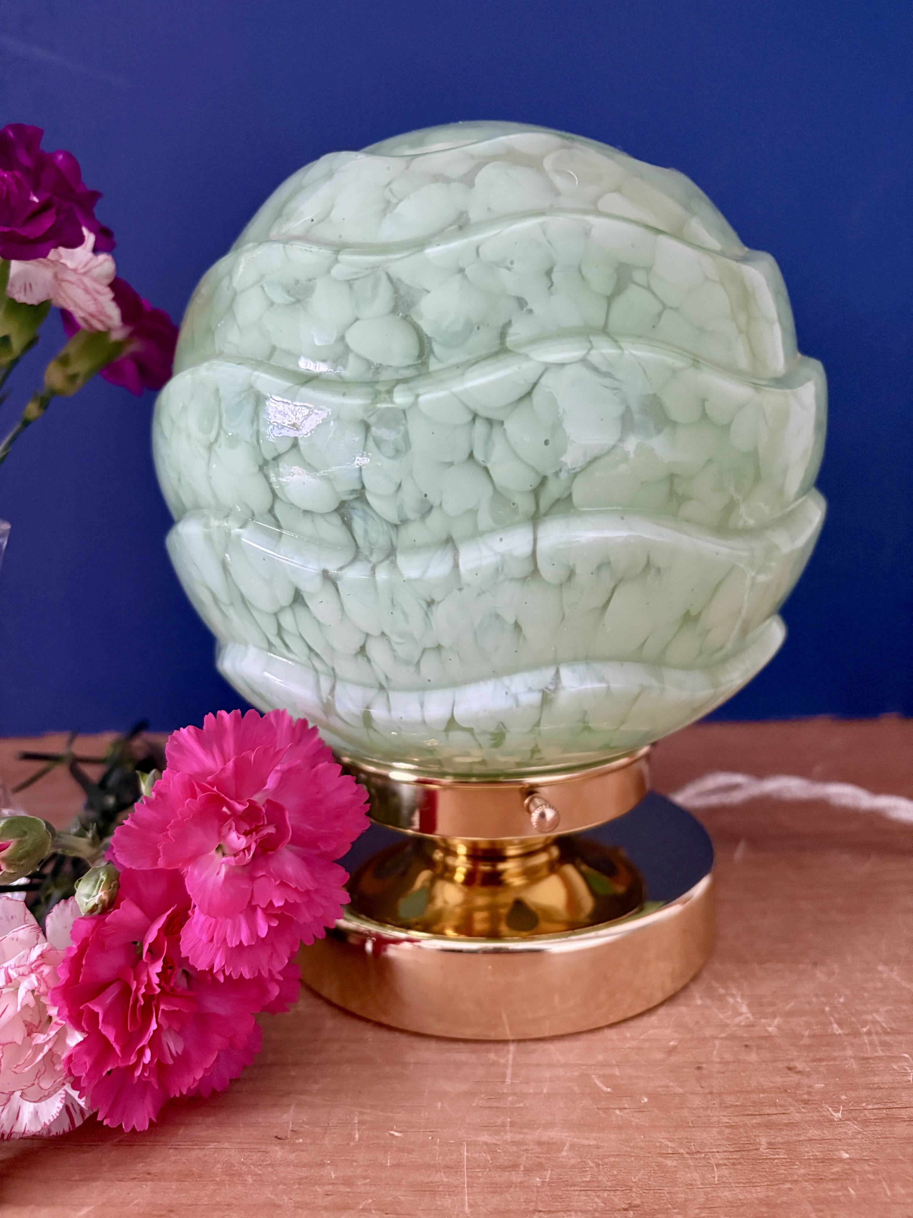 Vintage art deco globe table lamp in mint green Clichy glass
