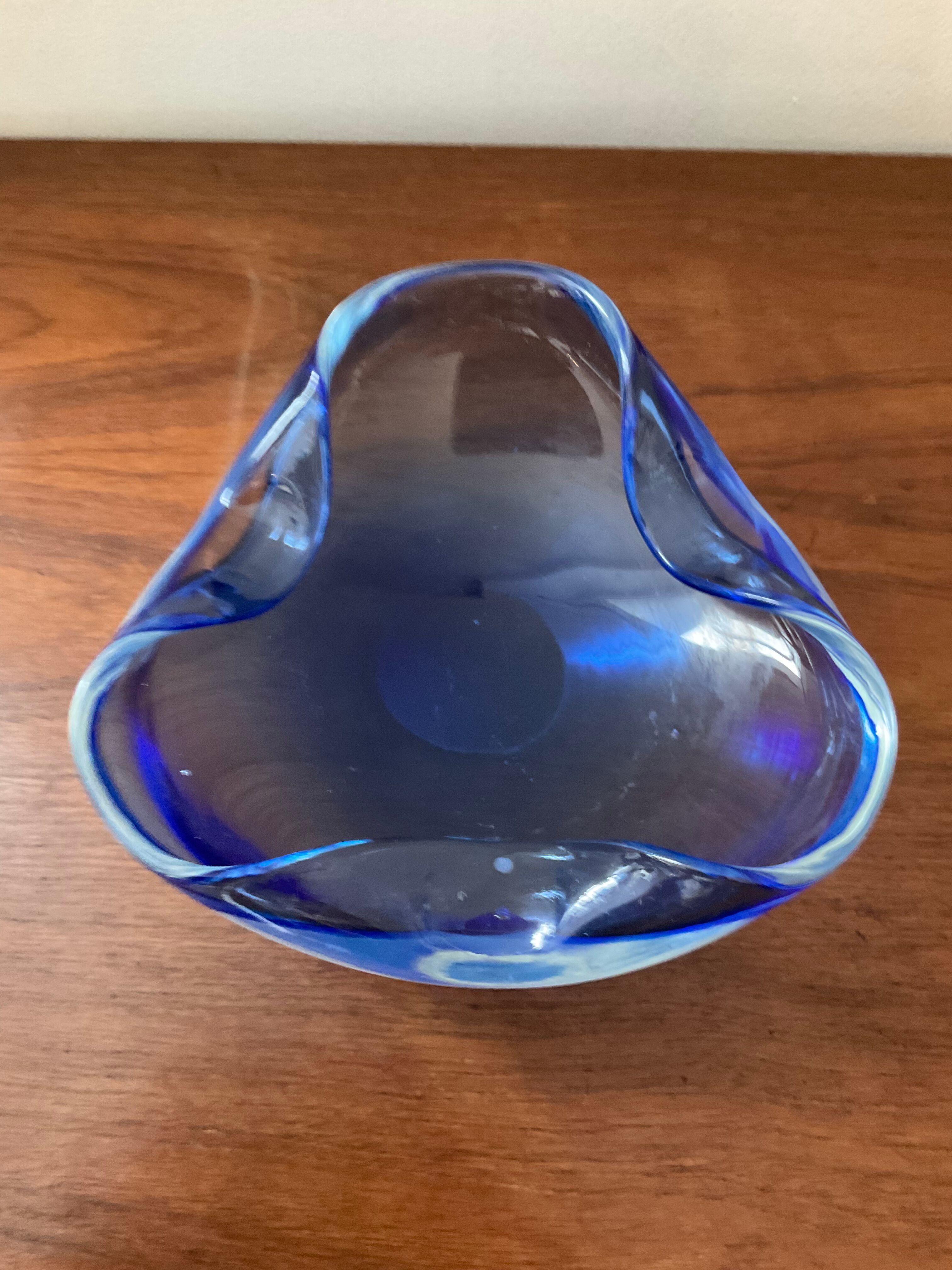 Empty vintage pocket in glass paste