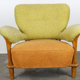 F109 lounge furniture with armchair and matching sofa by Theo Ruth for Artifort 1950