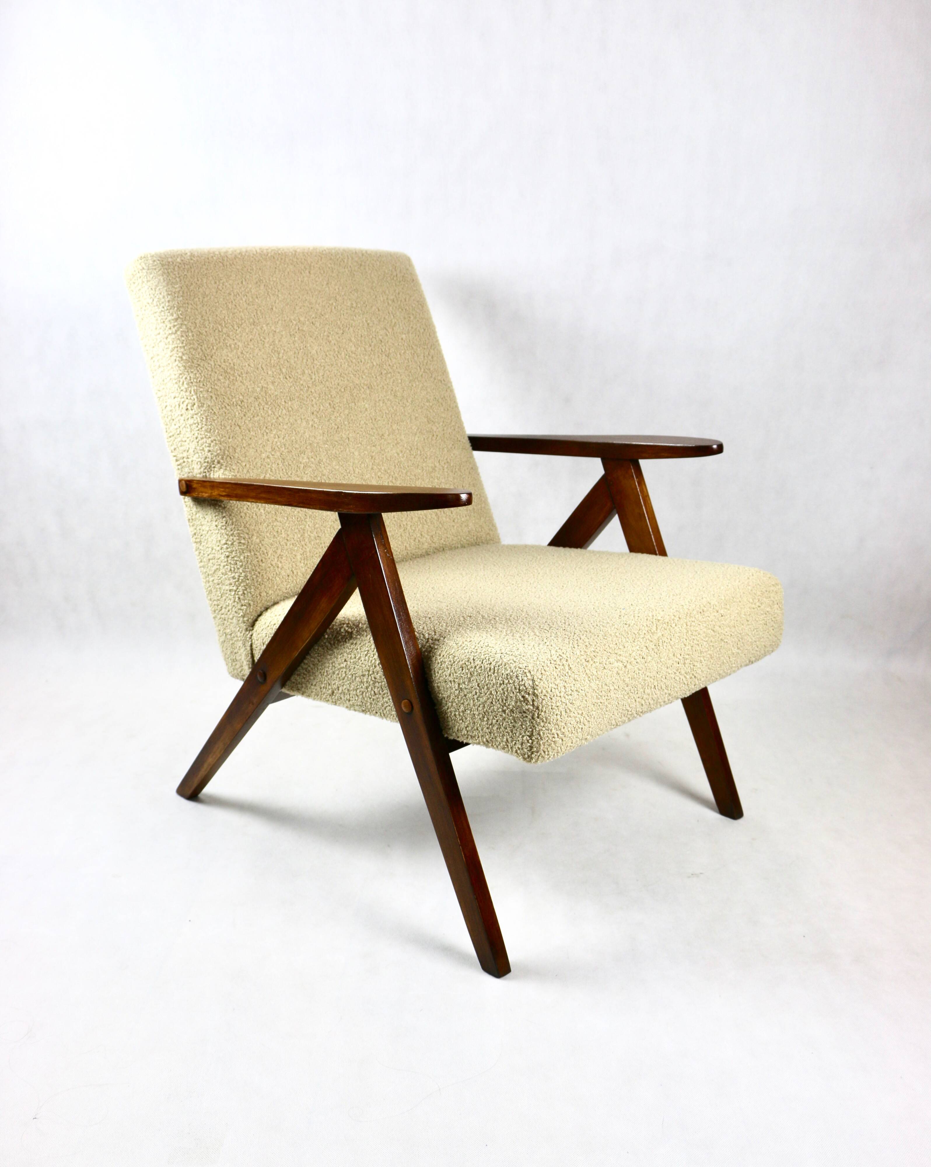 Vintage beige boucle model b-310 armchair, 1970s