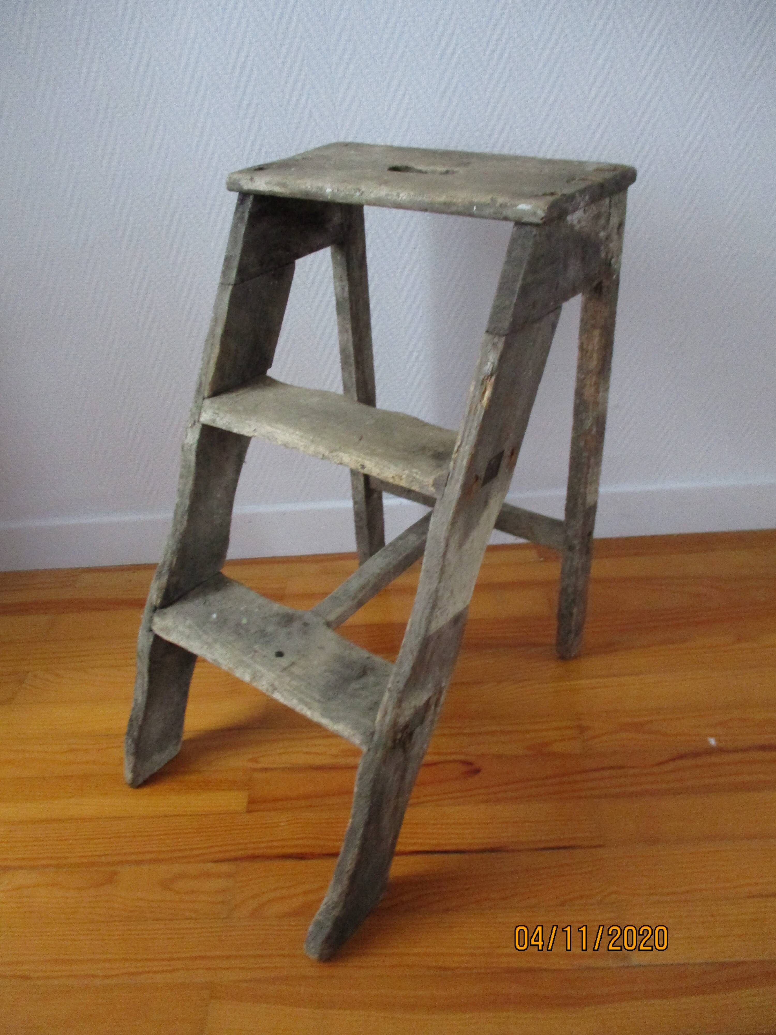 Old stepladder