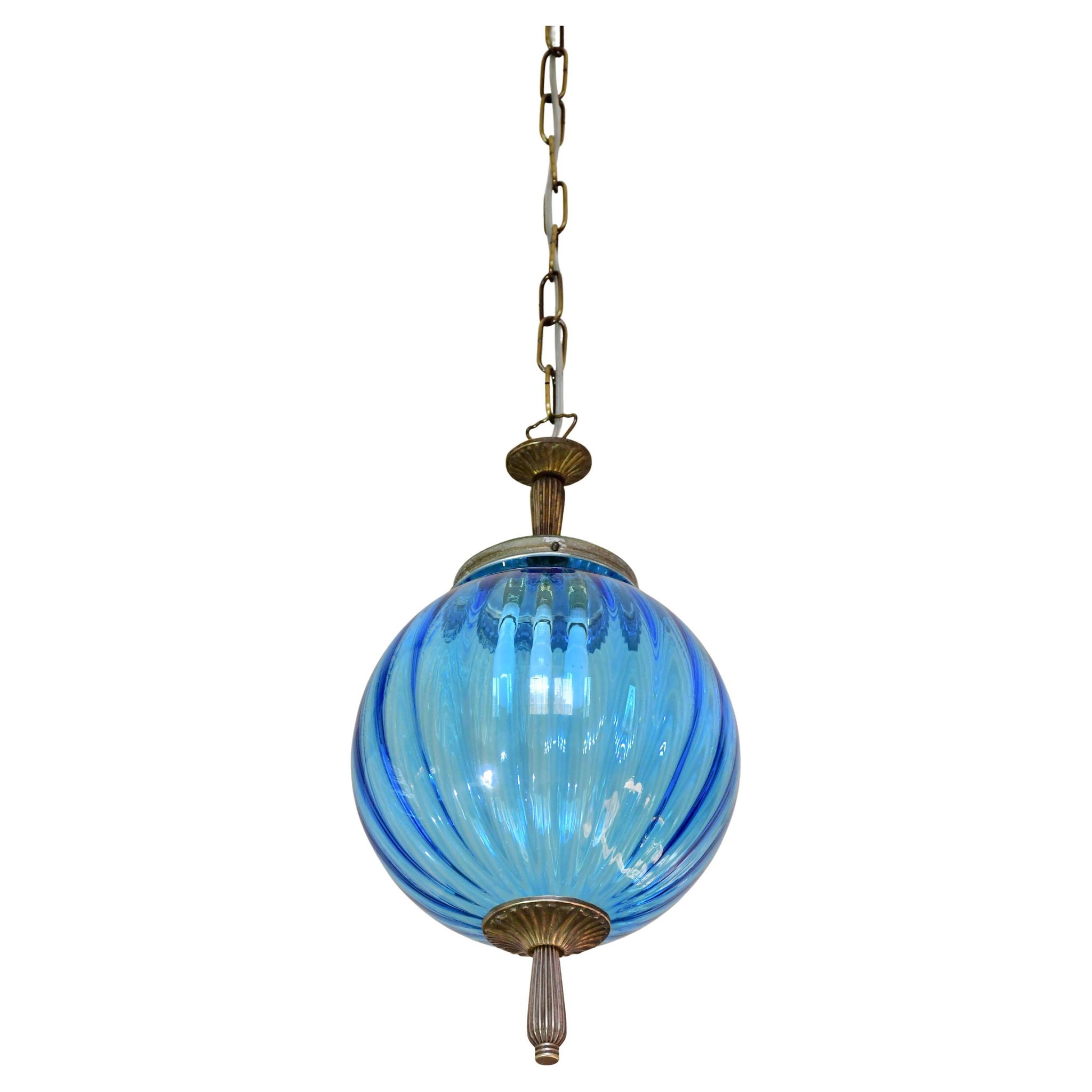 Charmante suspension vintage en verre bleu de Murano, 1960
