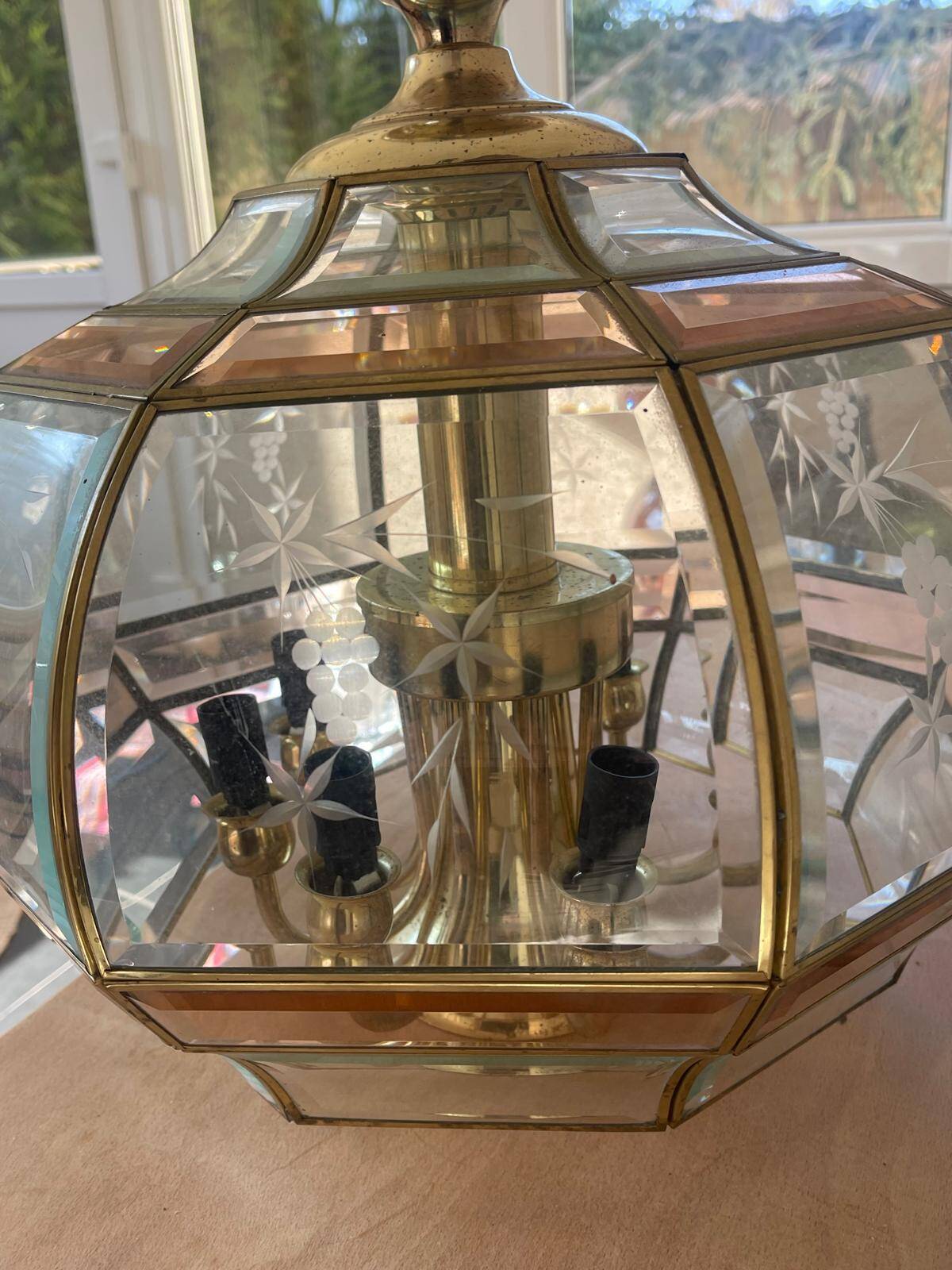 Eight-branch chandelier in beveled glass. 1940s.