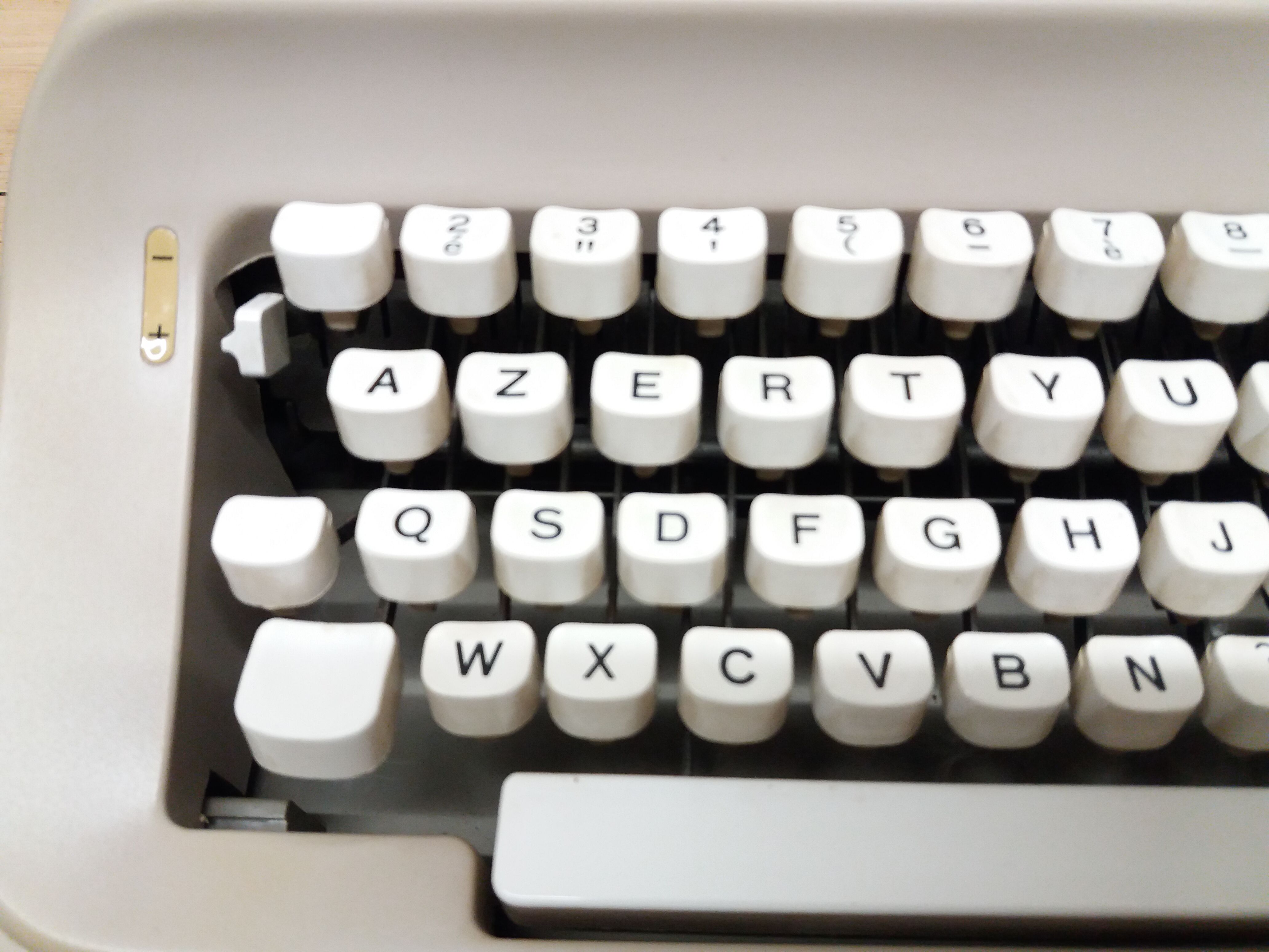 Underwood 319 typewriter
