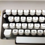 Machine à écrire underwood 319