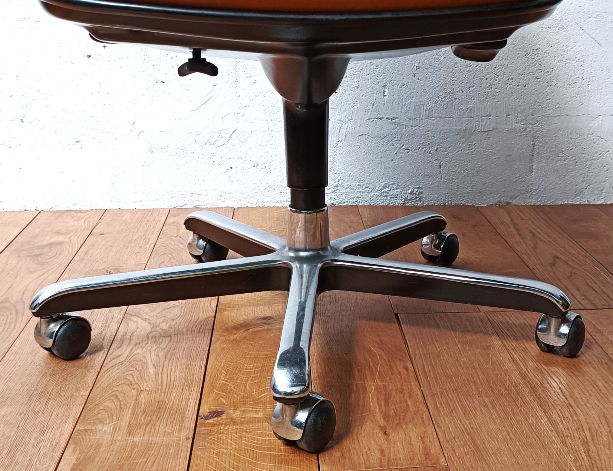 Vitramat Office Chair by Wolgang Mueller